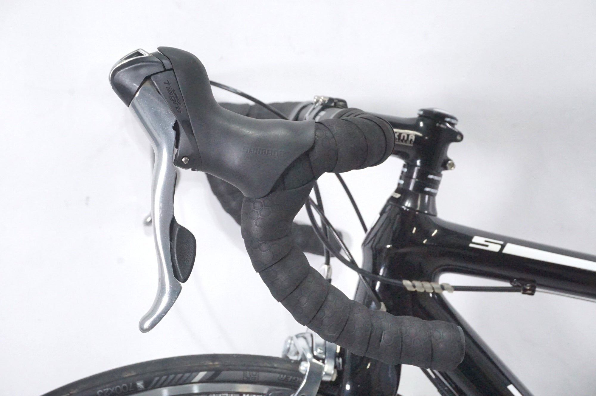 TREK 「トレック」 EMONDA S4 2015年モデル ロードバイク / AKIBA店