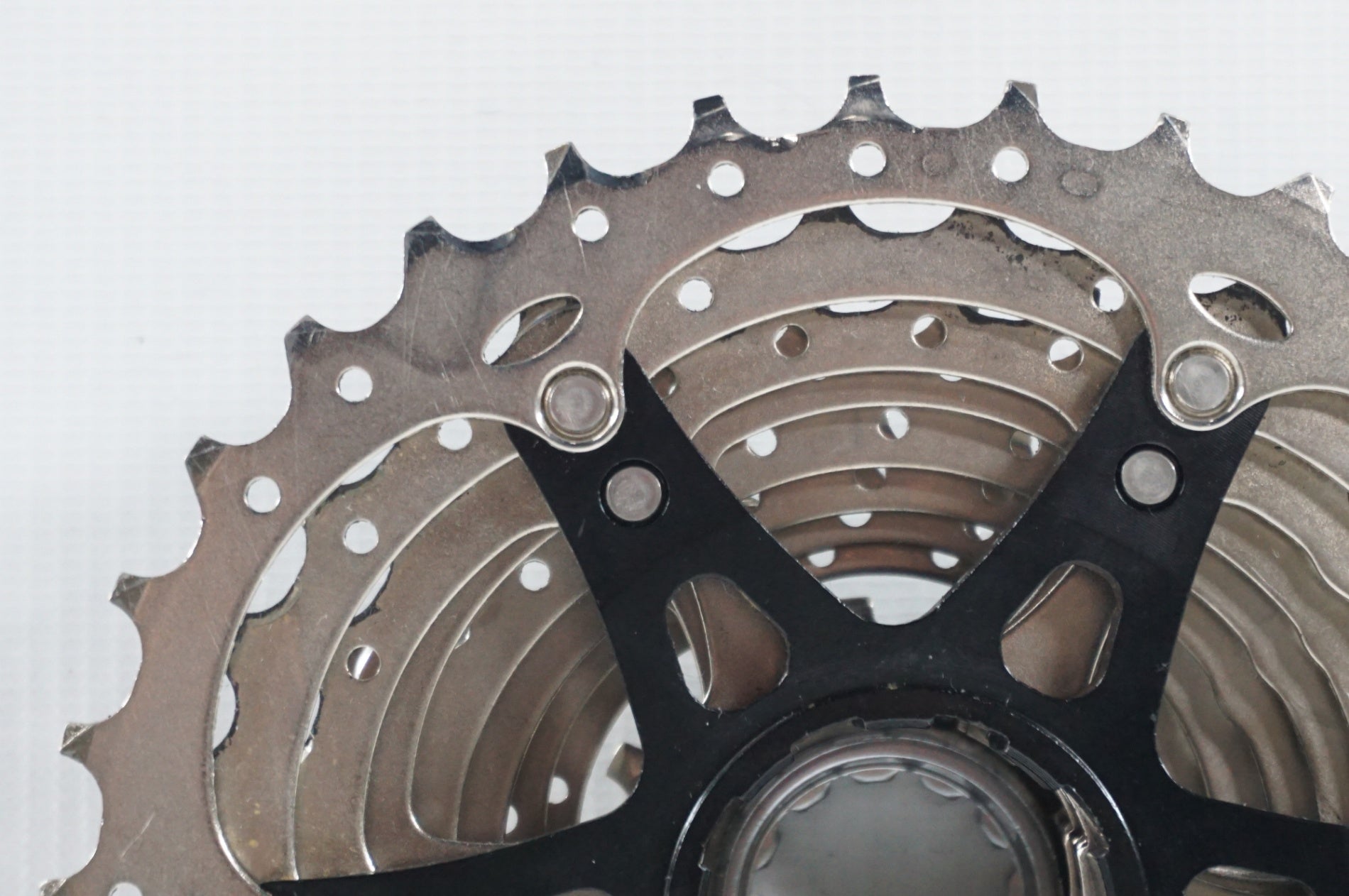 SHIMANO 「シマノ」 CS-HG700-11 11S 11-34T スプロケット / 阪急塚口