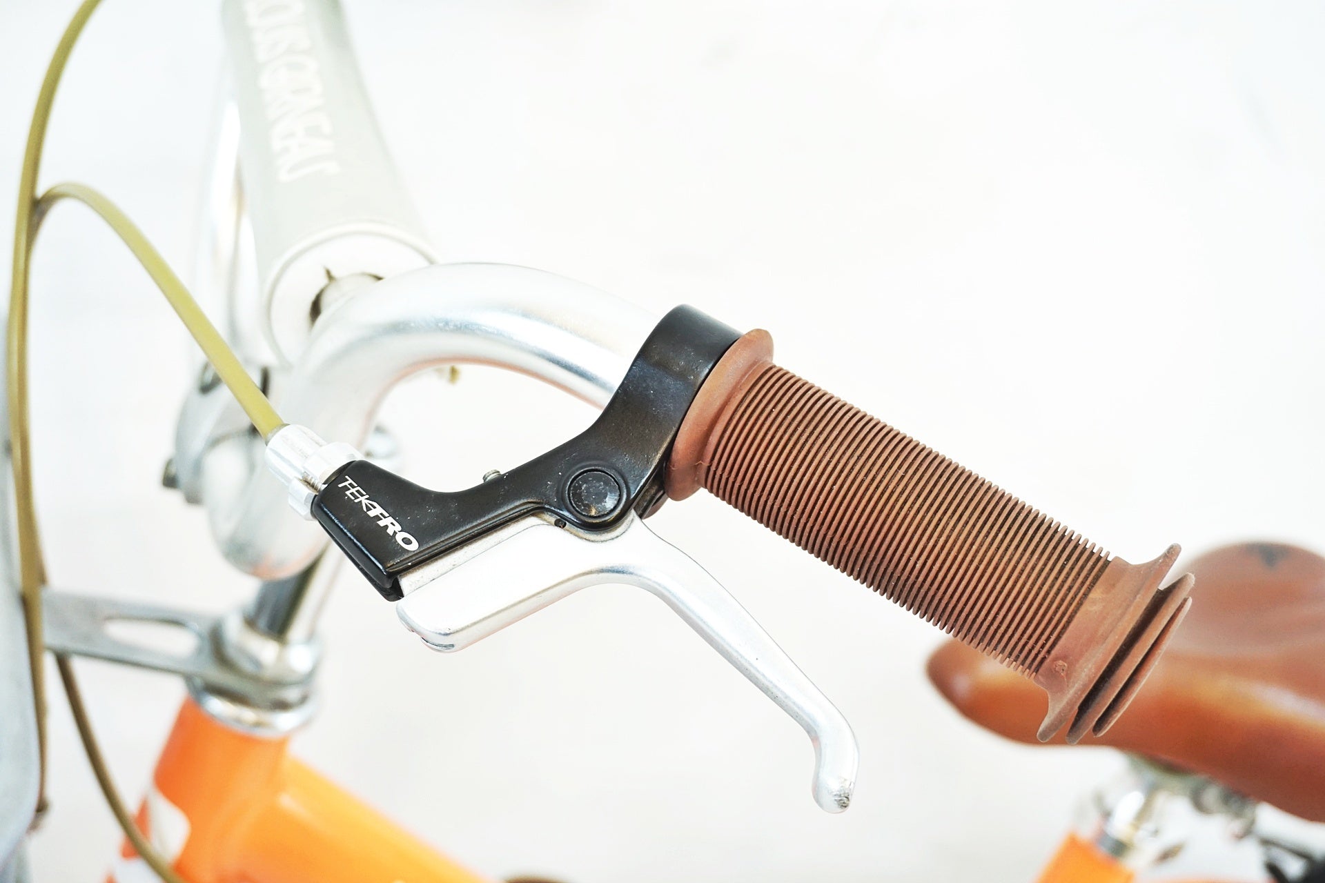 LOUIS GARNEAU 「ルイガノ」 K16 PLUS 2023年モデル キッズバイク / 有明ガーデン店