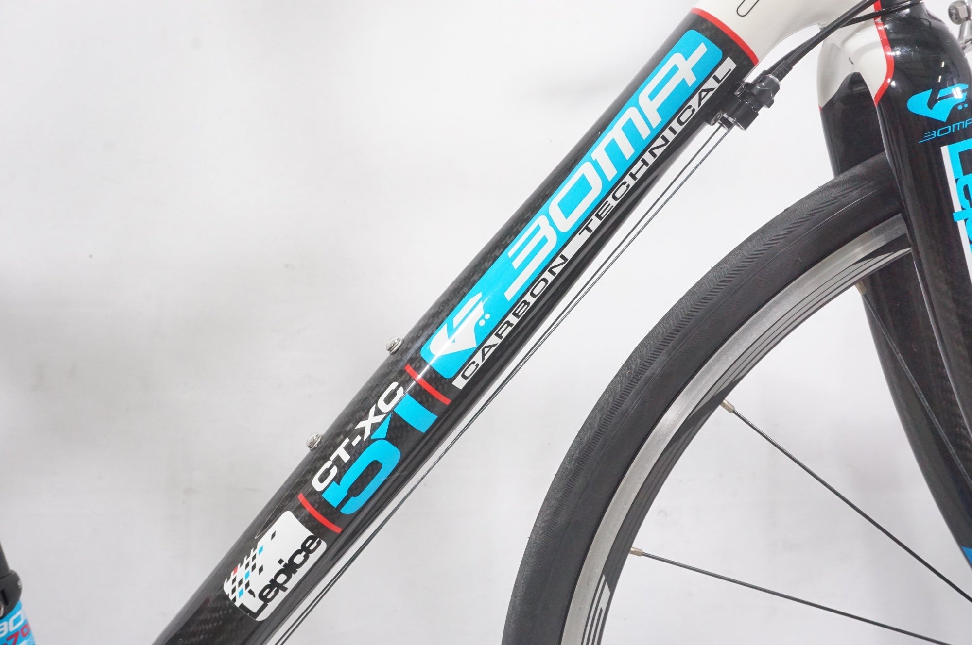 BOMA 「ボーマ」 L'EPICE CT-XC 2012年モデル ロードバイク