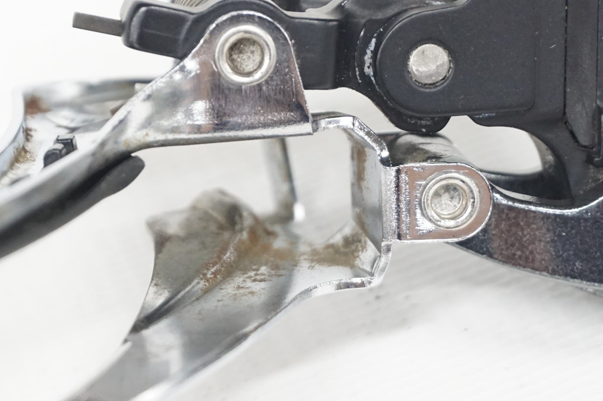 【新品未使用】シマノ フロントディレイラー Tiagra FD-4700-BＭ6 61CcMGDk5VL._AC_UL210_SR210,