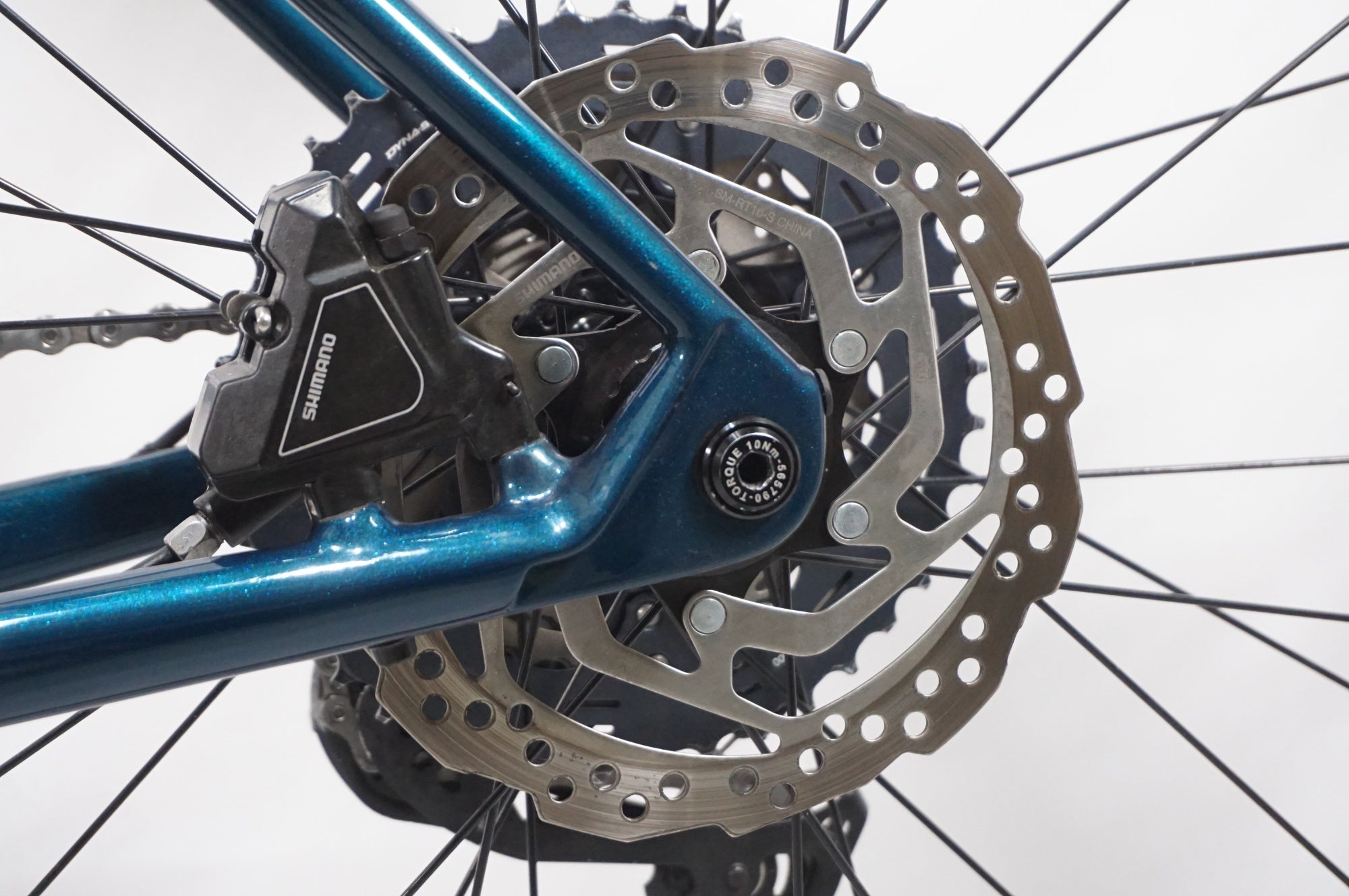 TREK 「トレック」 FX SPORT CARBON4 2021年モデル クロスバイク / AKIBA店