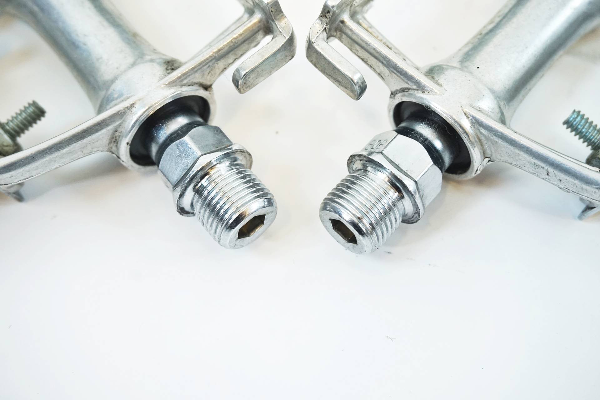 MKS 「エムケーエス」 SYLVAN LITE ペダル / 有明ガーデン店