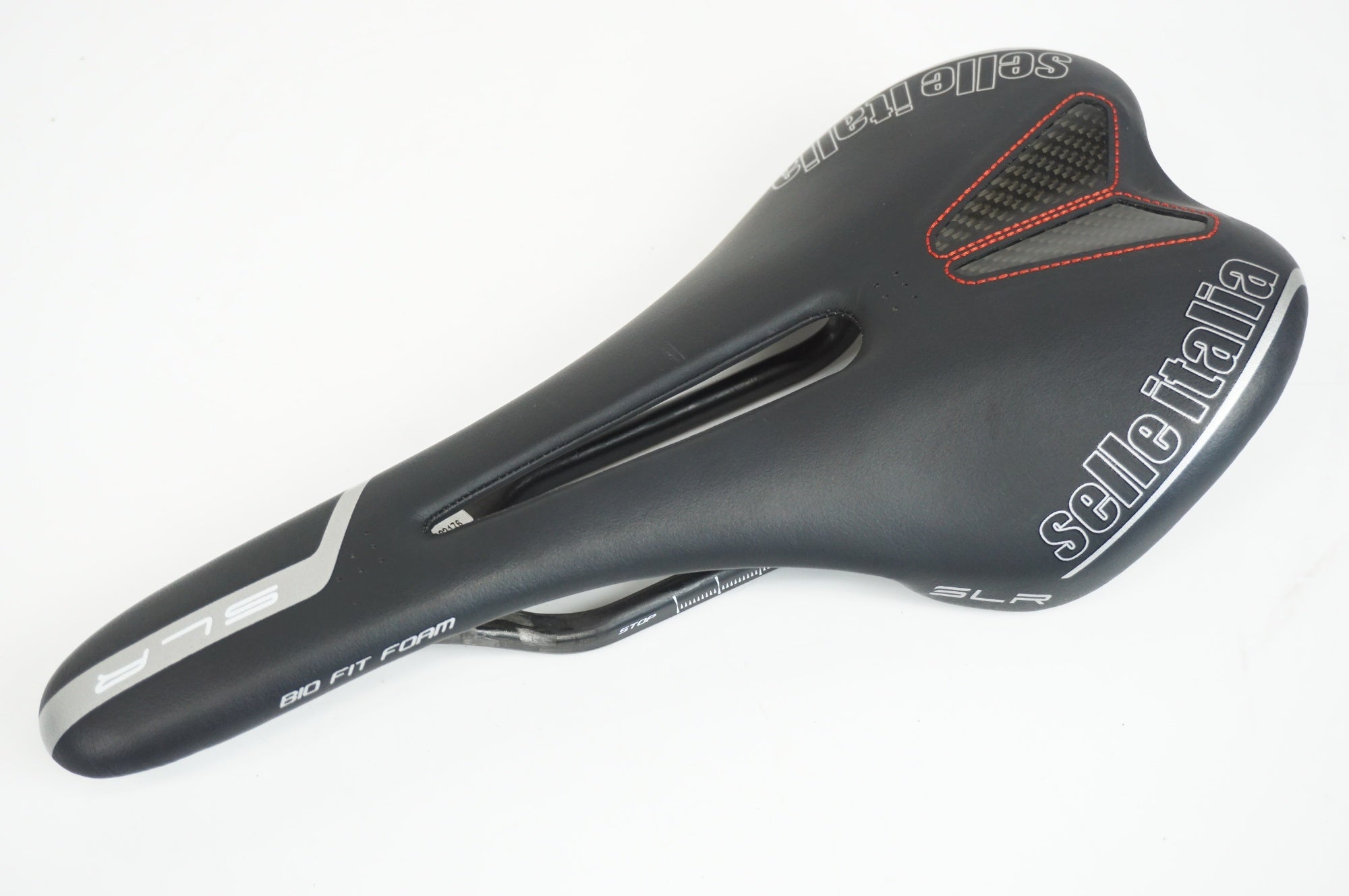 SELLE ITALIA 「セライタリア」 SLR KIT CARBONIO FLOW サドル / 大宮店