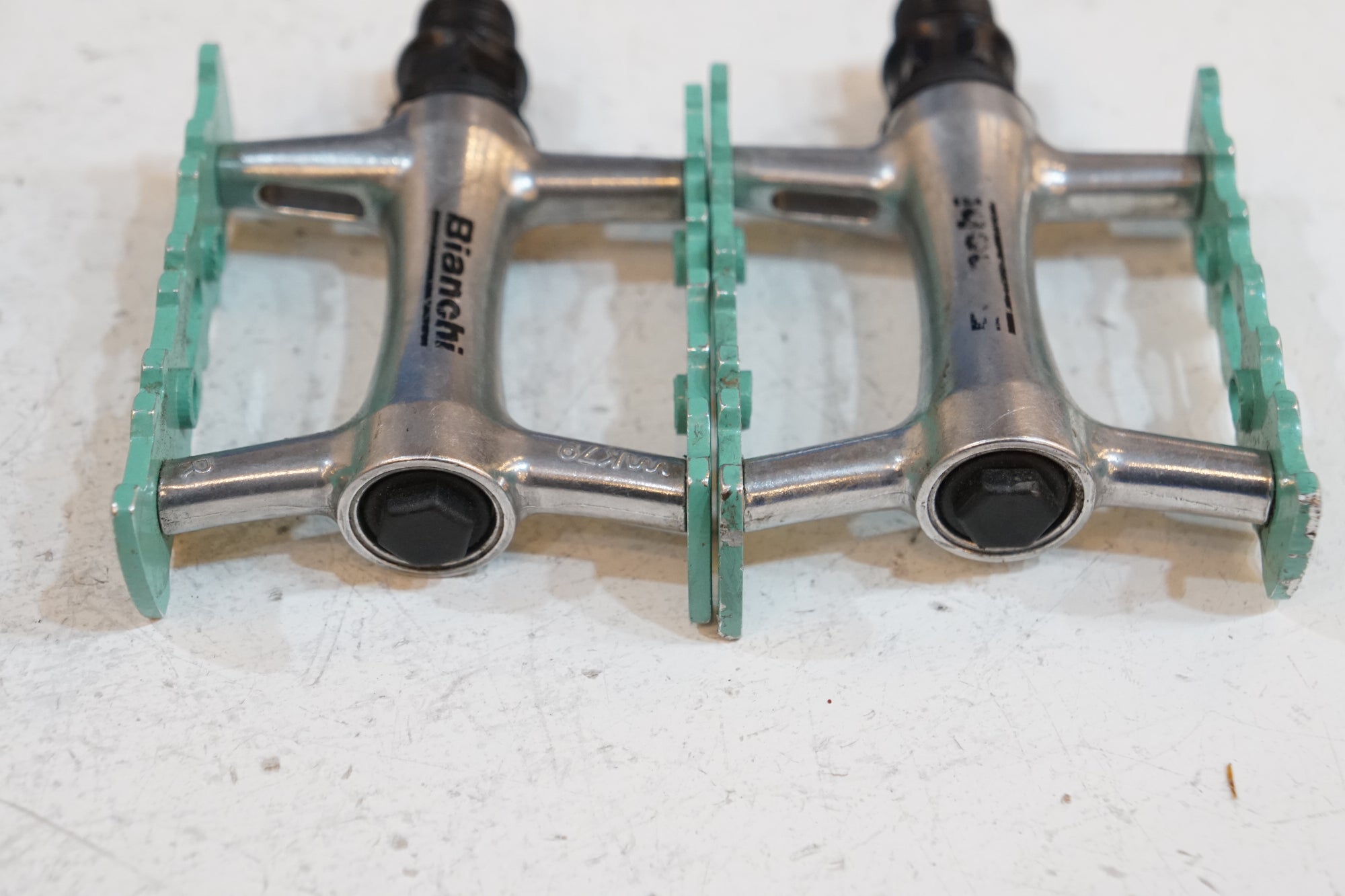 BIANCHI 「ビアンキ」 ペダル / バイチャリ浦和ベース