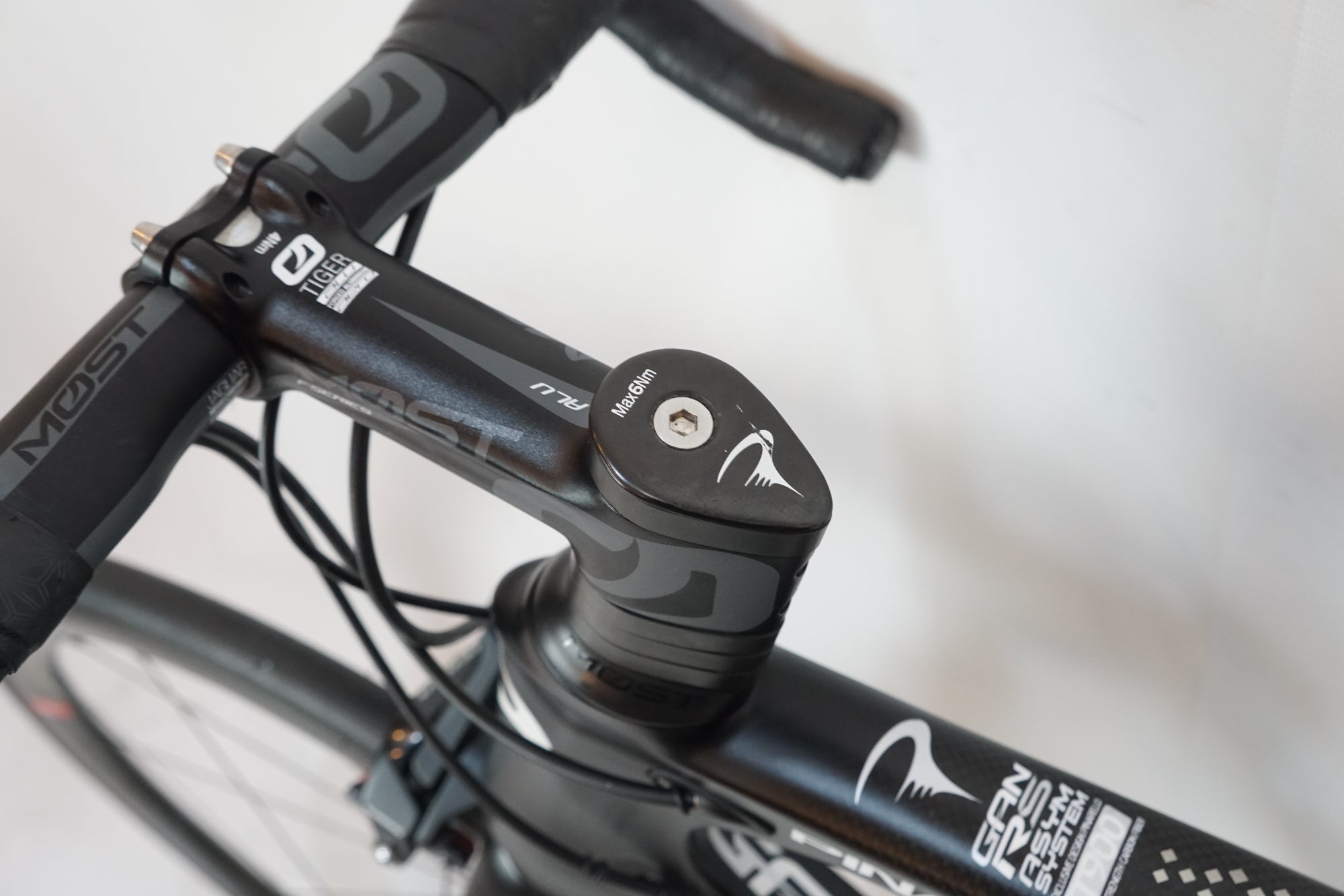 PINARELLO 「ピナレロ」 GAN RS 2018年モデル ロードバイク