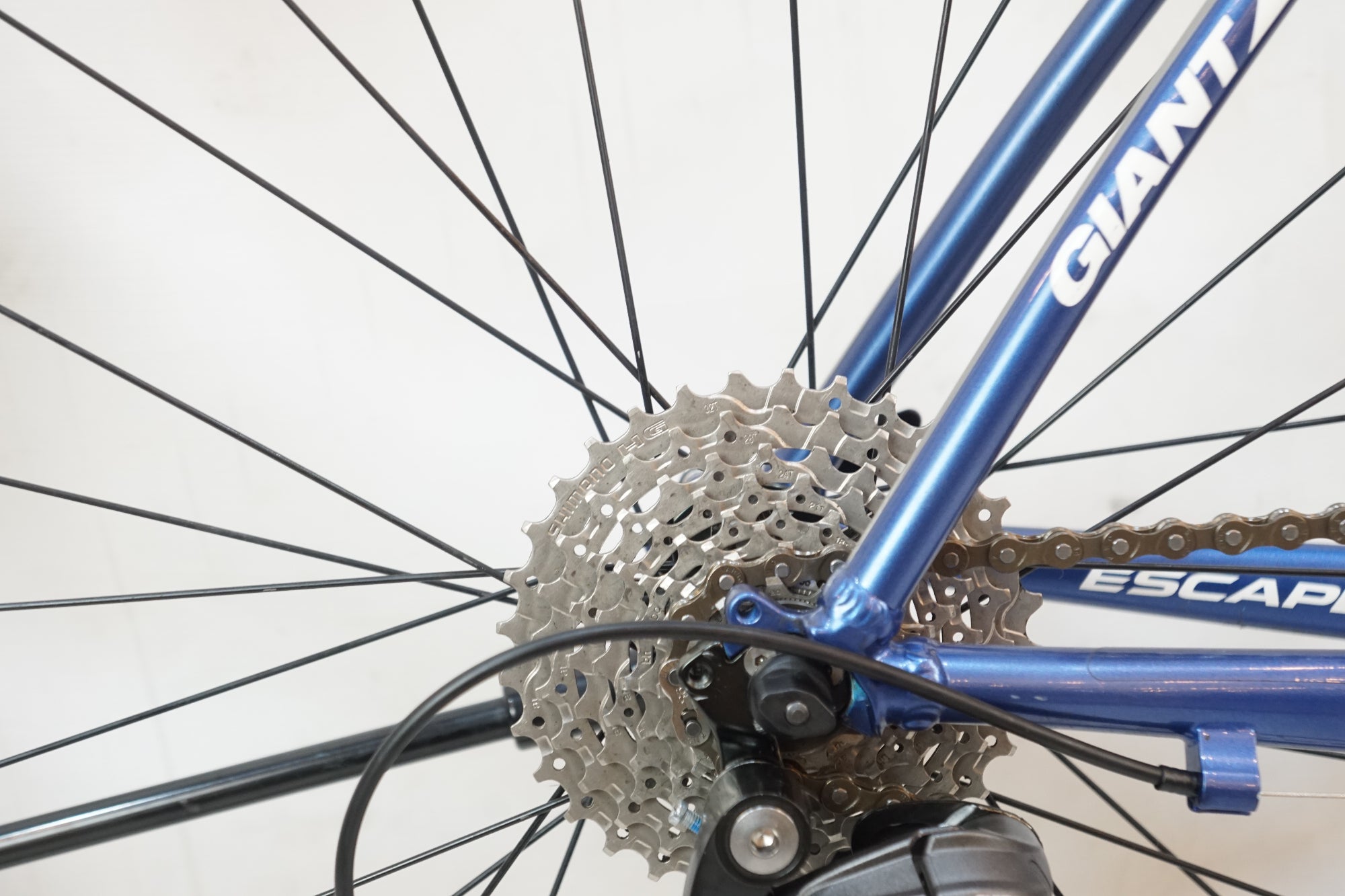 GIANT 「ジャイアント」 ESCAPE RX3 2016年モデル クロスバイク / バイチャリ浦和ベース