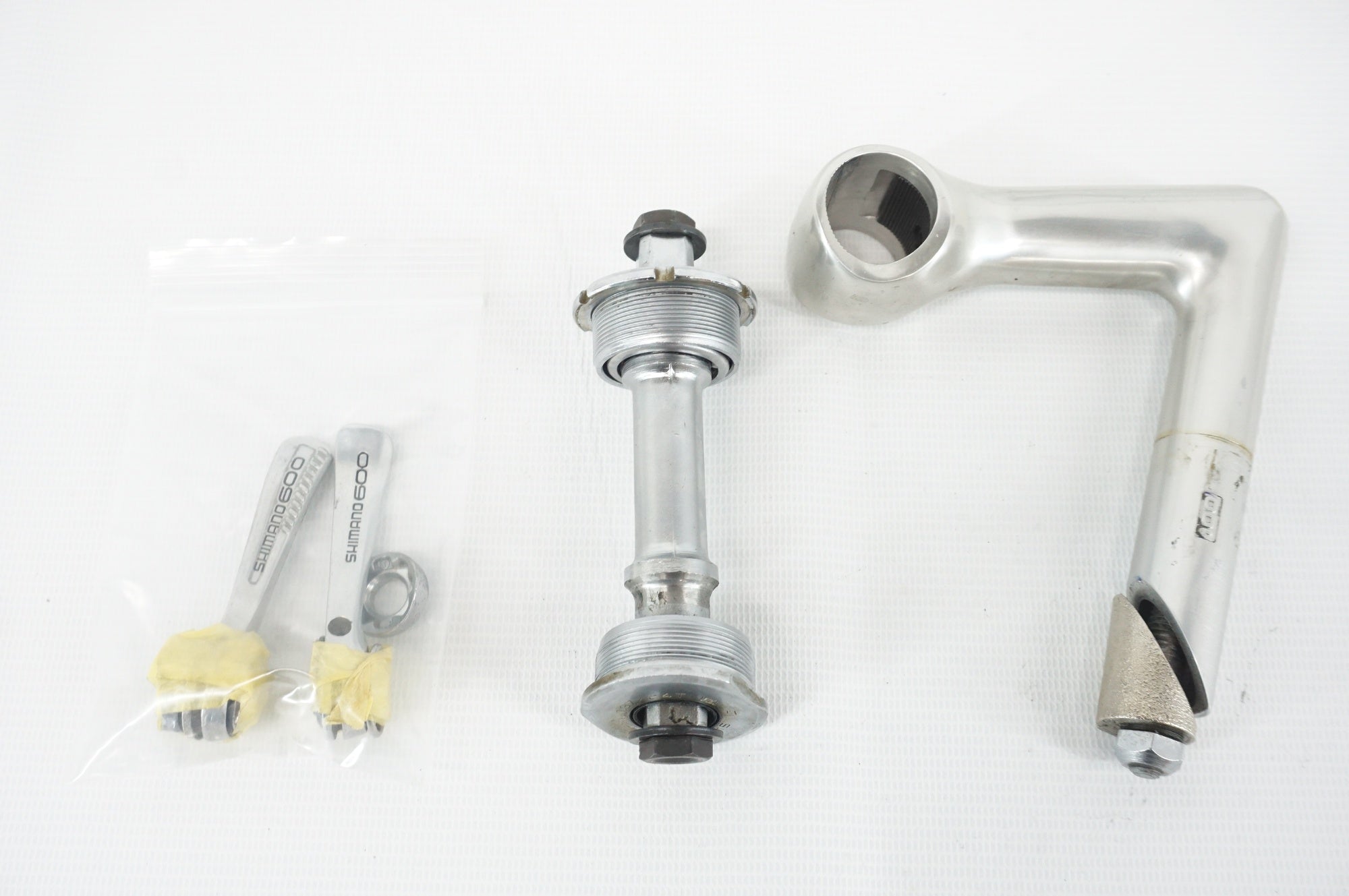 SHIMANO 「シマノ」 600 6207 コンポセット / 阪急塚口店
