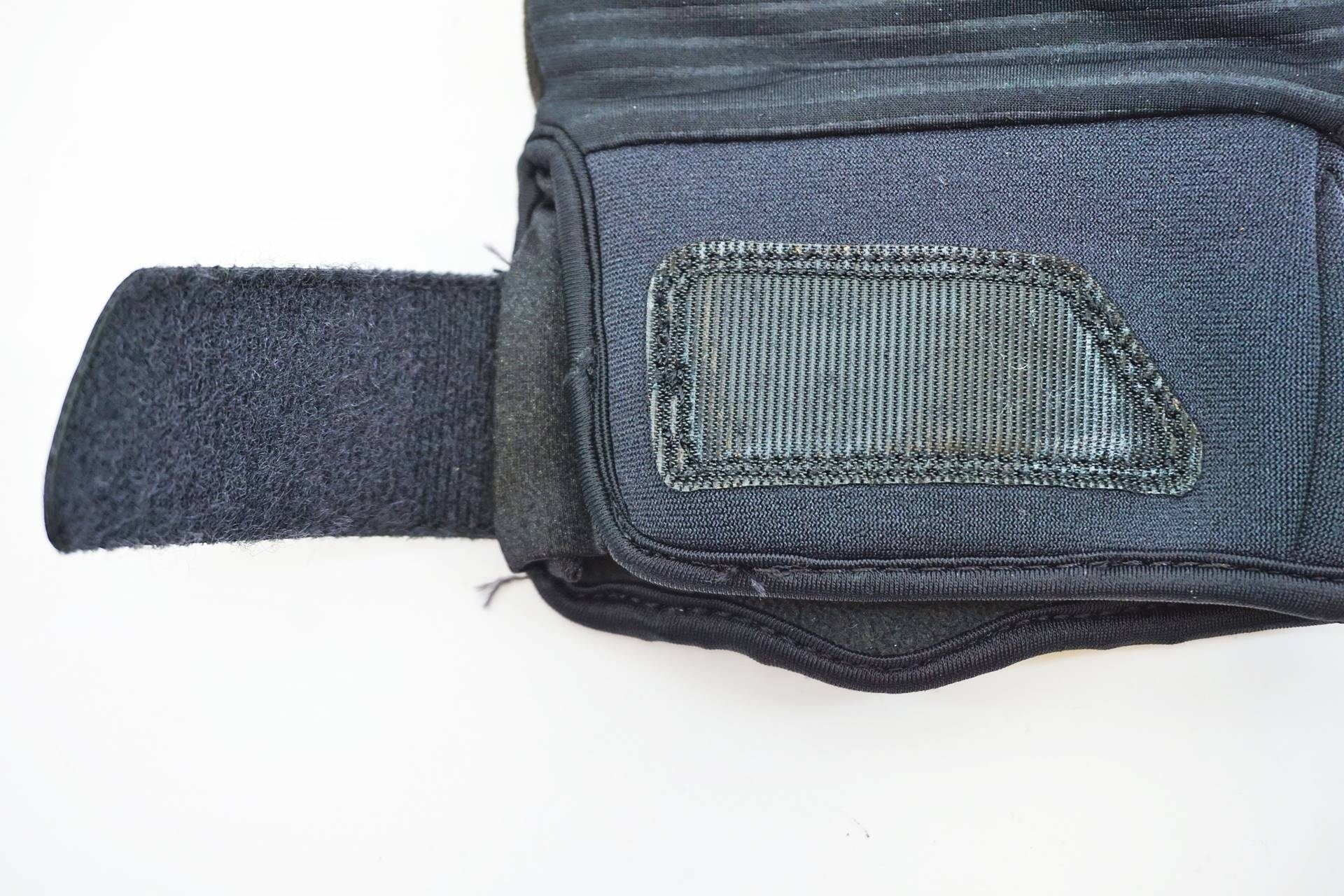 SHIMANO 「シマノ」 GORE WINDSTOPPER Lサイズ ウインター グローブ / 有明ガーデン店