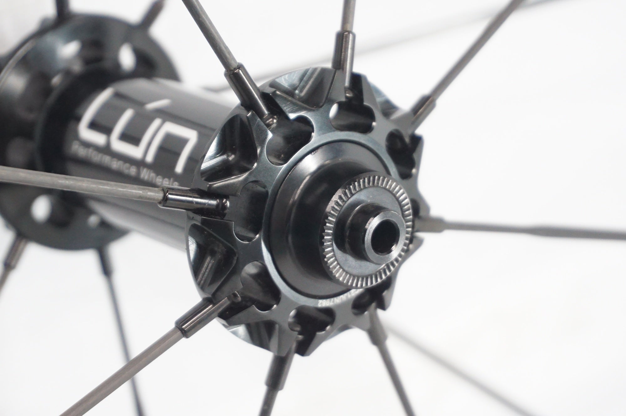 LUN 「ルン」 HYPER 50mm リムブレーキ シマノ11速 ホイールセット / 阪急塚口店