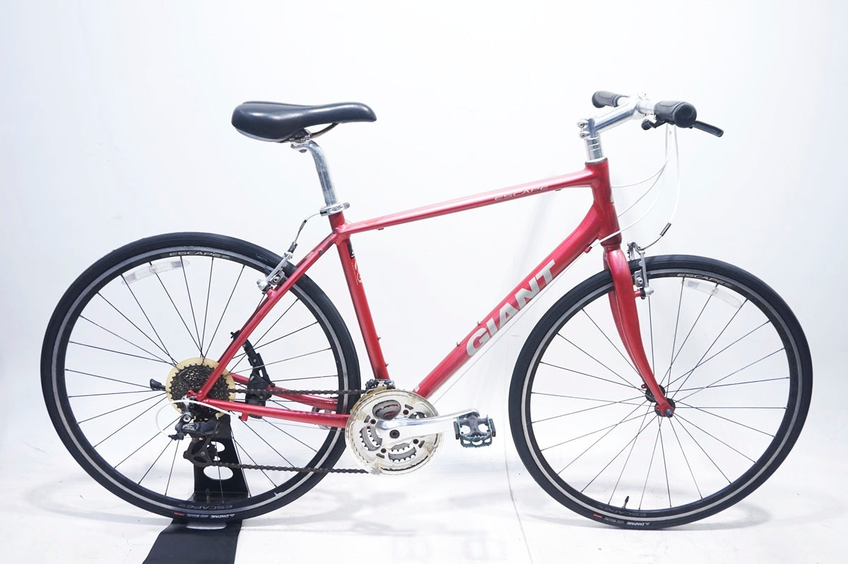 GIANT 「ジャイアント」 ESCAPE R3 2015年モデル クロスバイク / 大阪門真店