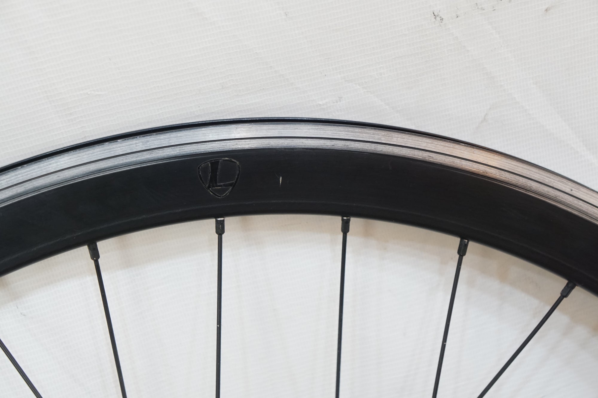 LEADER BIKES 「リーダー バイク」 純正フロントホイール / バイチャリ浦和ベース