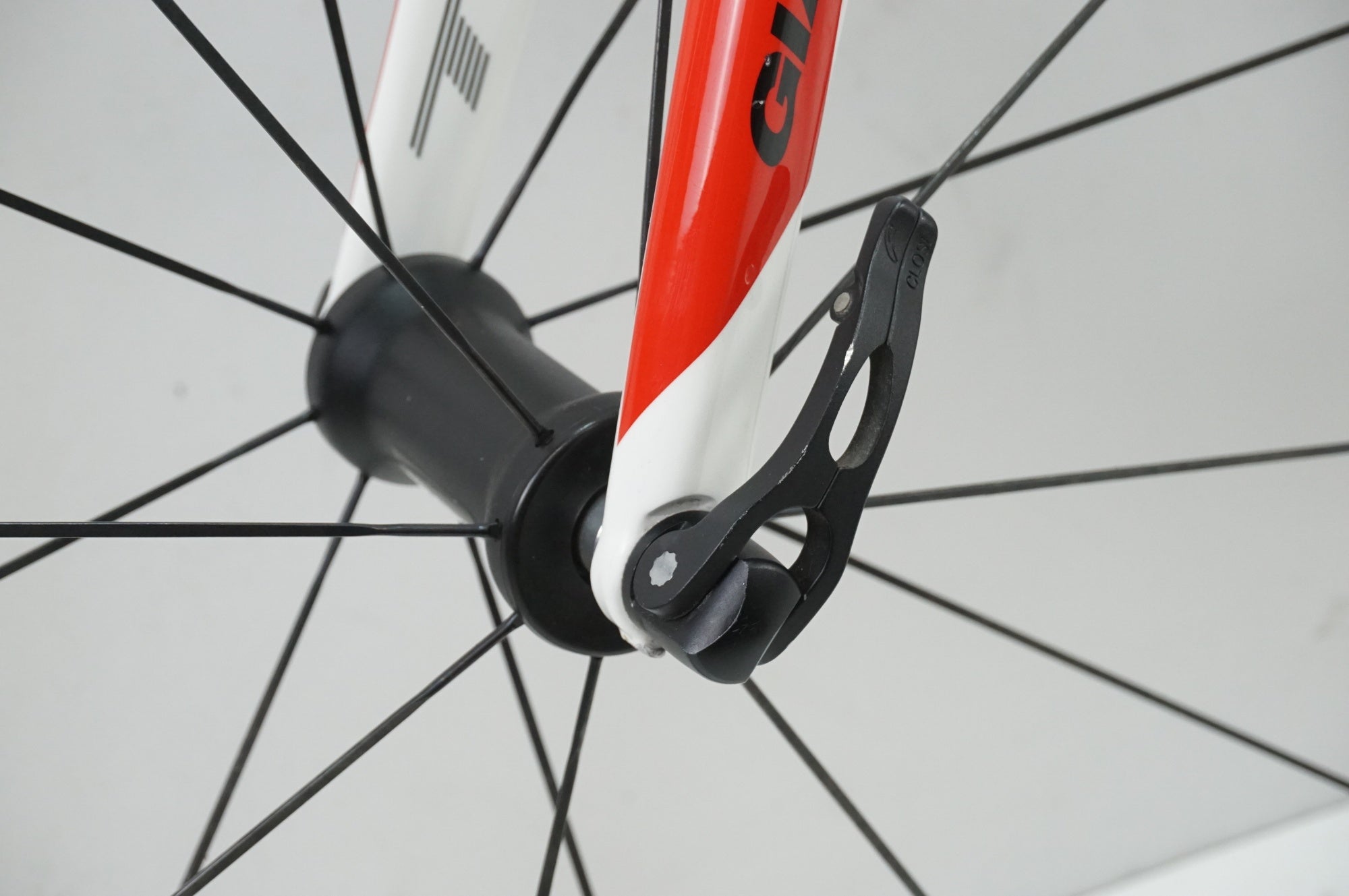 GIANT 「ジャイアント」 TCR COMPOSITE 2013年モデル ロードバイク / 大宮店