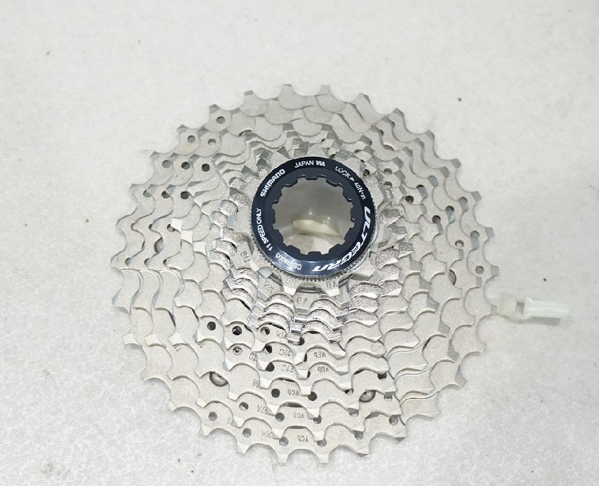 SHIMANO 「シマノ」 ULTEGRA CS-R8000 11-30T スプロケット / 横浜戸塚店