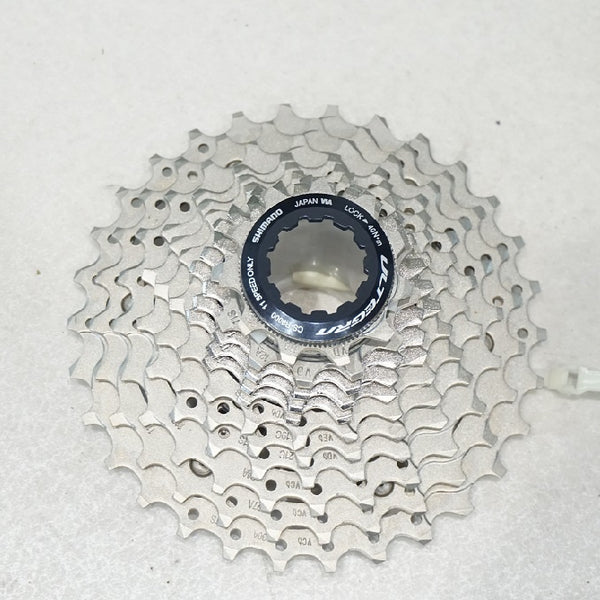 SHIMANO 「シマノ」 ULTEGRA CS-R8000 11-30T スプロケット / 横浜戸塚