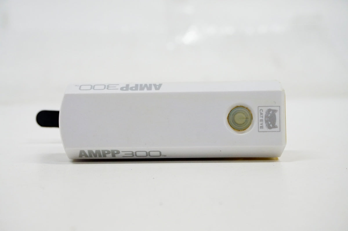 CATEYE 「キャットアイ」 AMPP300 TL-LD620 ライトセット / 名古屋大須店
