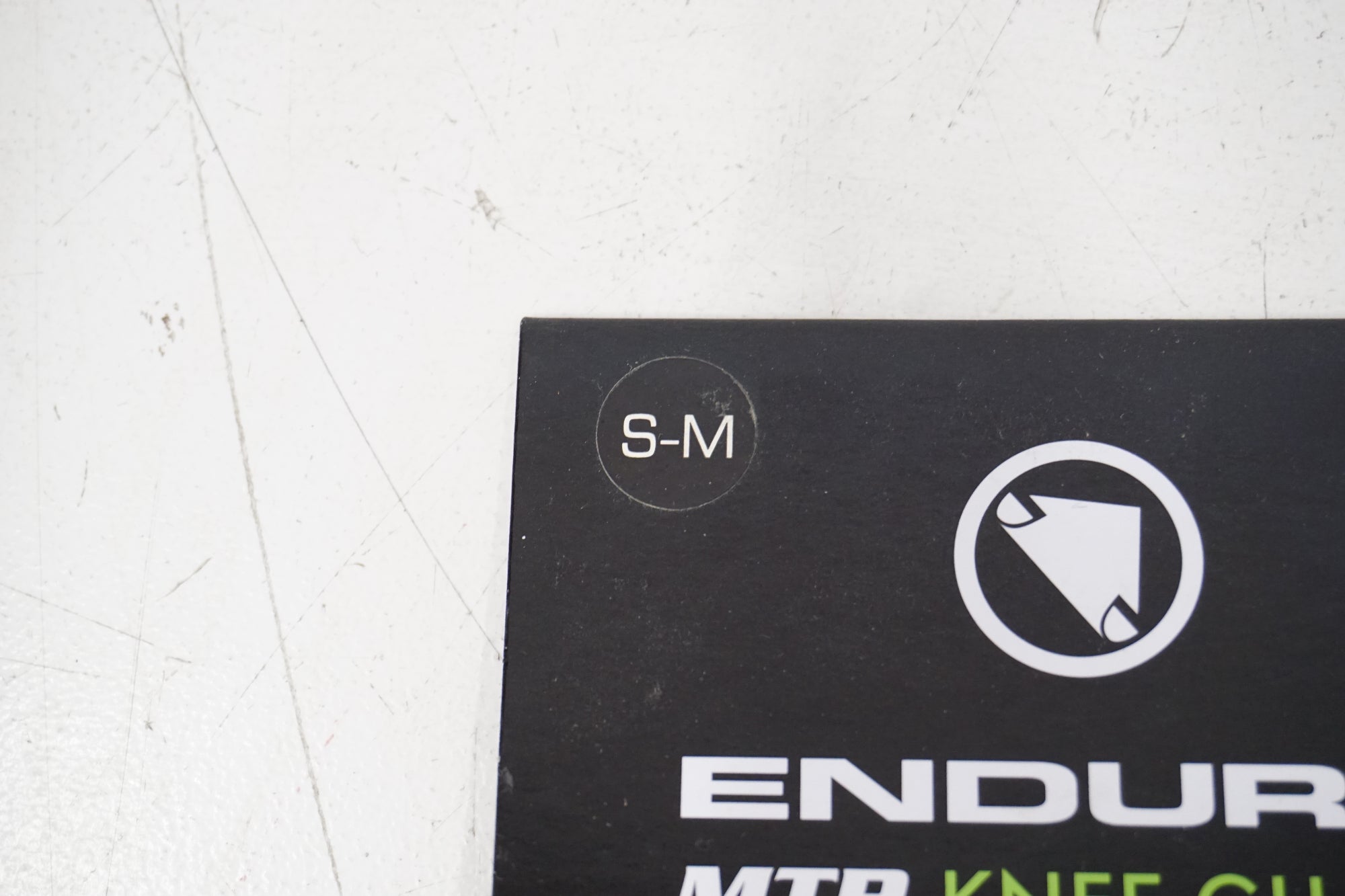 ENDURA 「エンデューラ」 MTB KNEE GUARD S/M サイズ プロテクター / 浜松店