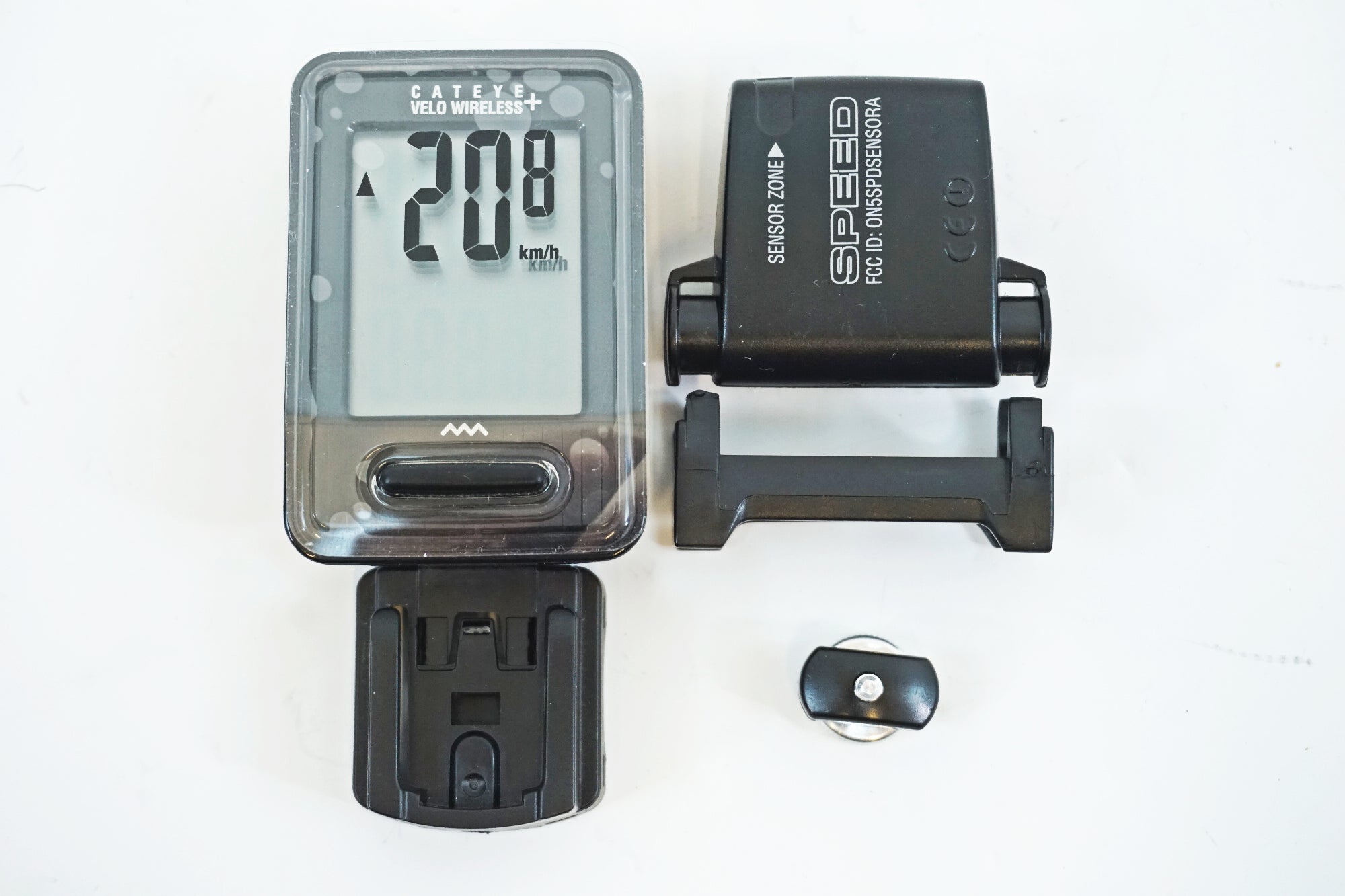 CATEYE 「キャットアイ」 VELO WIRELESS ＋ サイクルコンピューター / 有明ガーデン店