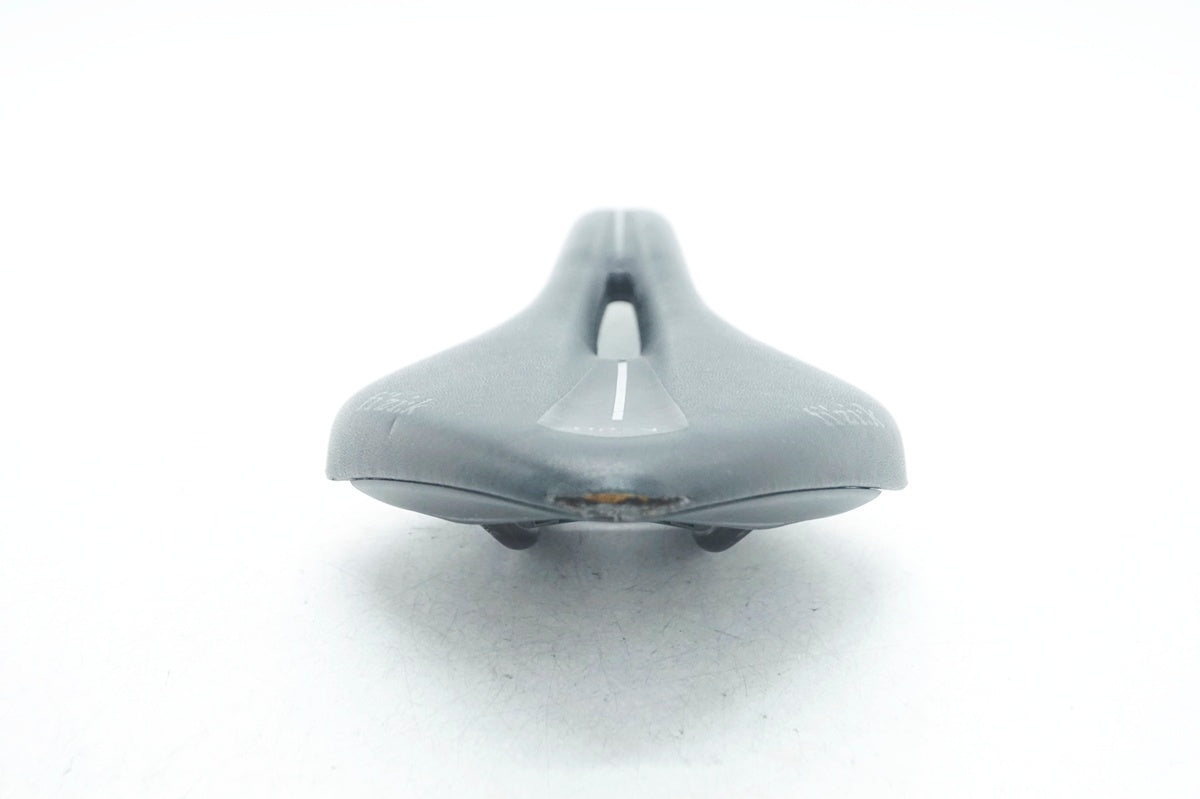 FIZIK 「フィジーク」 ARIONE R3 KIUMレール サドル / 大阪門真店