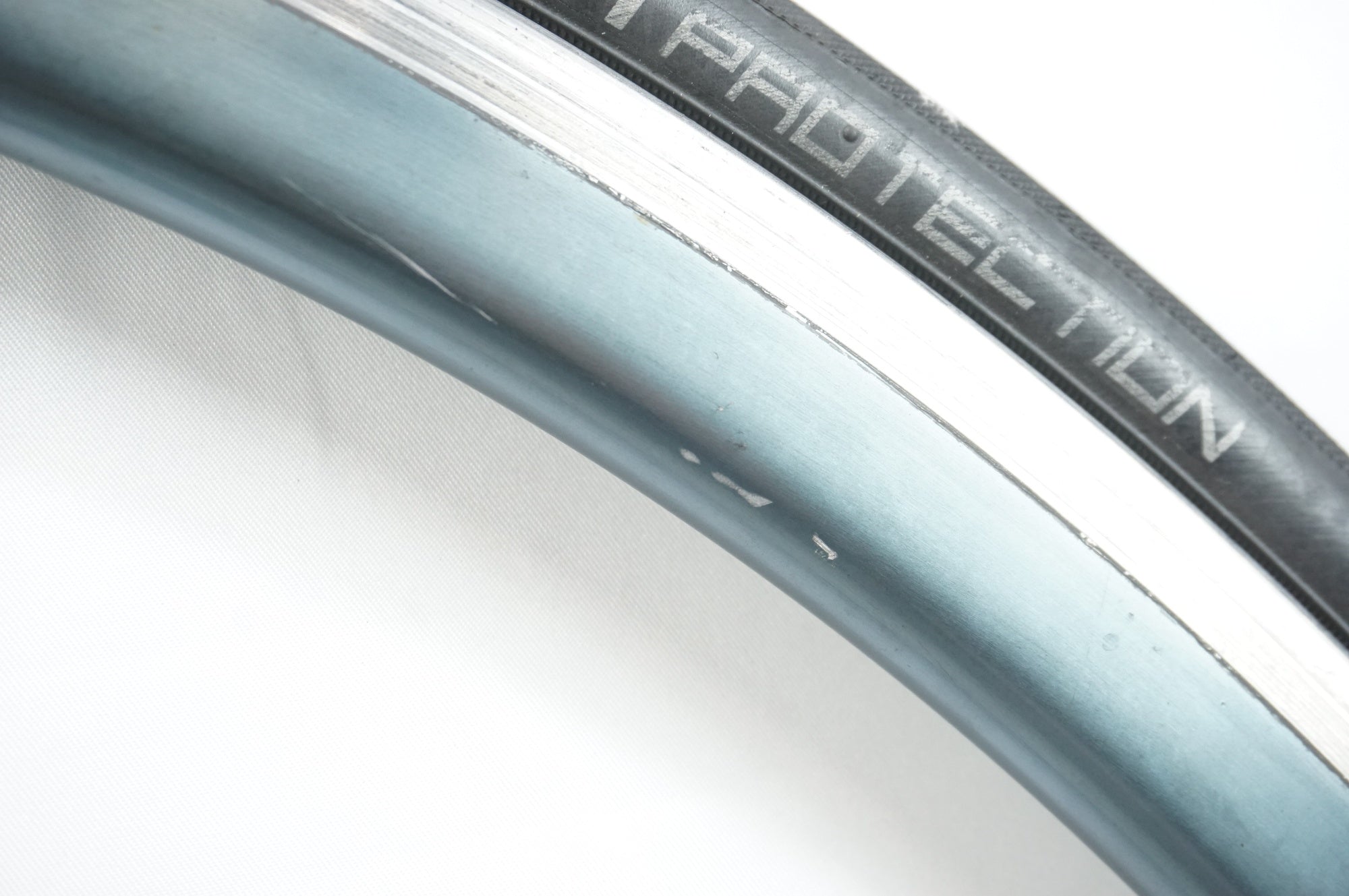 SHIMANO 「シマノ」 DURA-ACE WH-7700 シマノ10速 ホイール