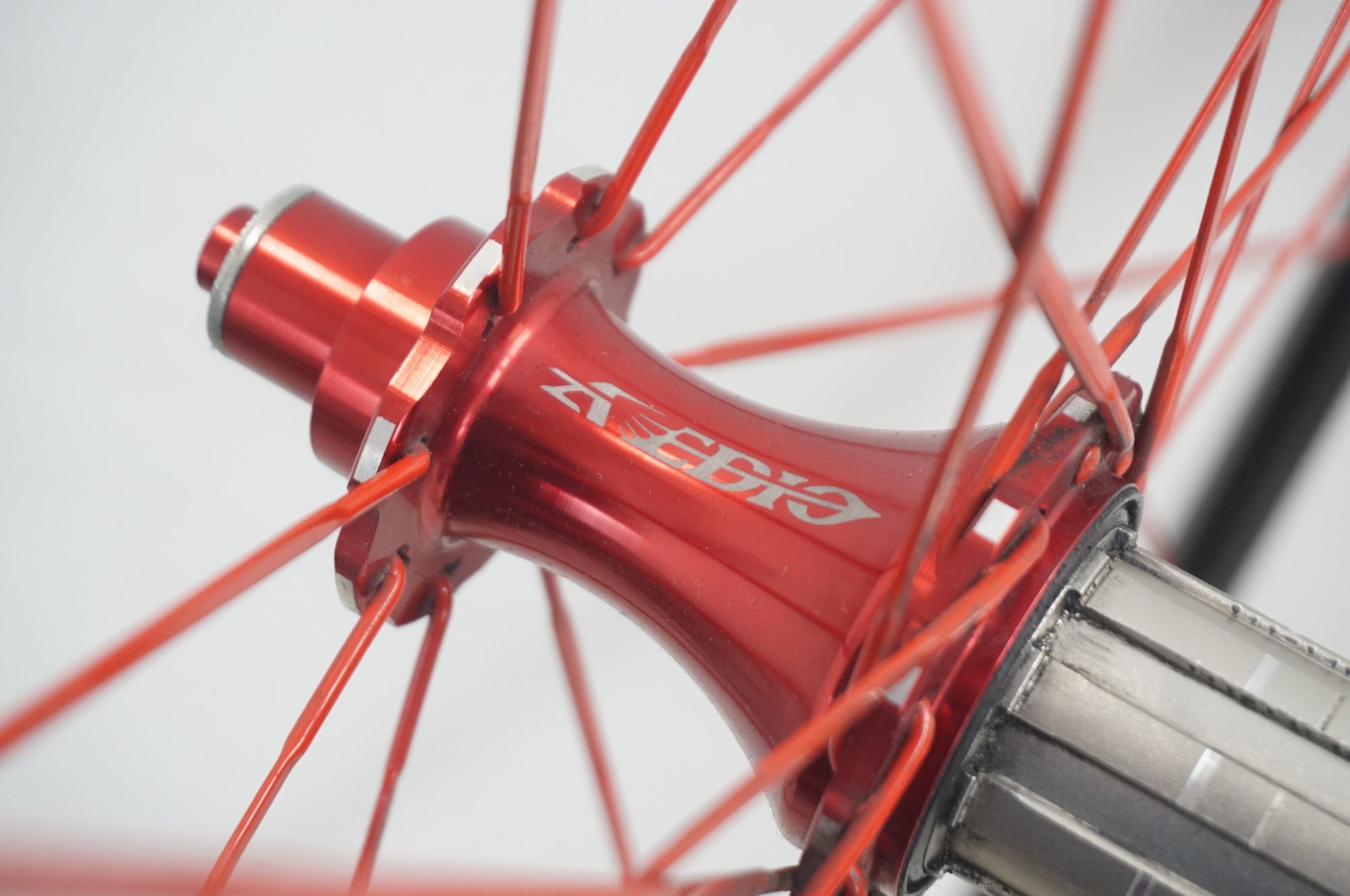 AVEDIO 「エヴァディオ」 CX22 シマノ11速 ホイールセット / 福岡店