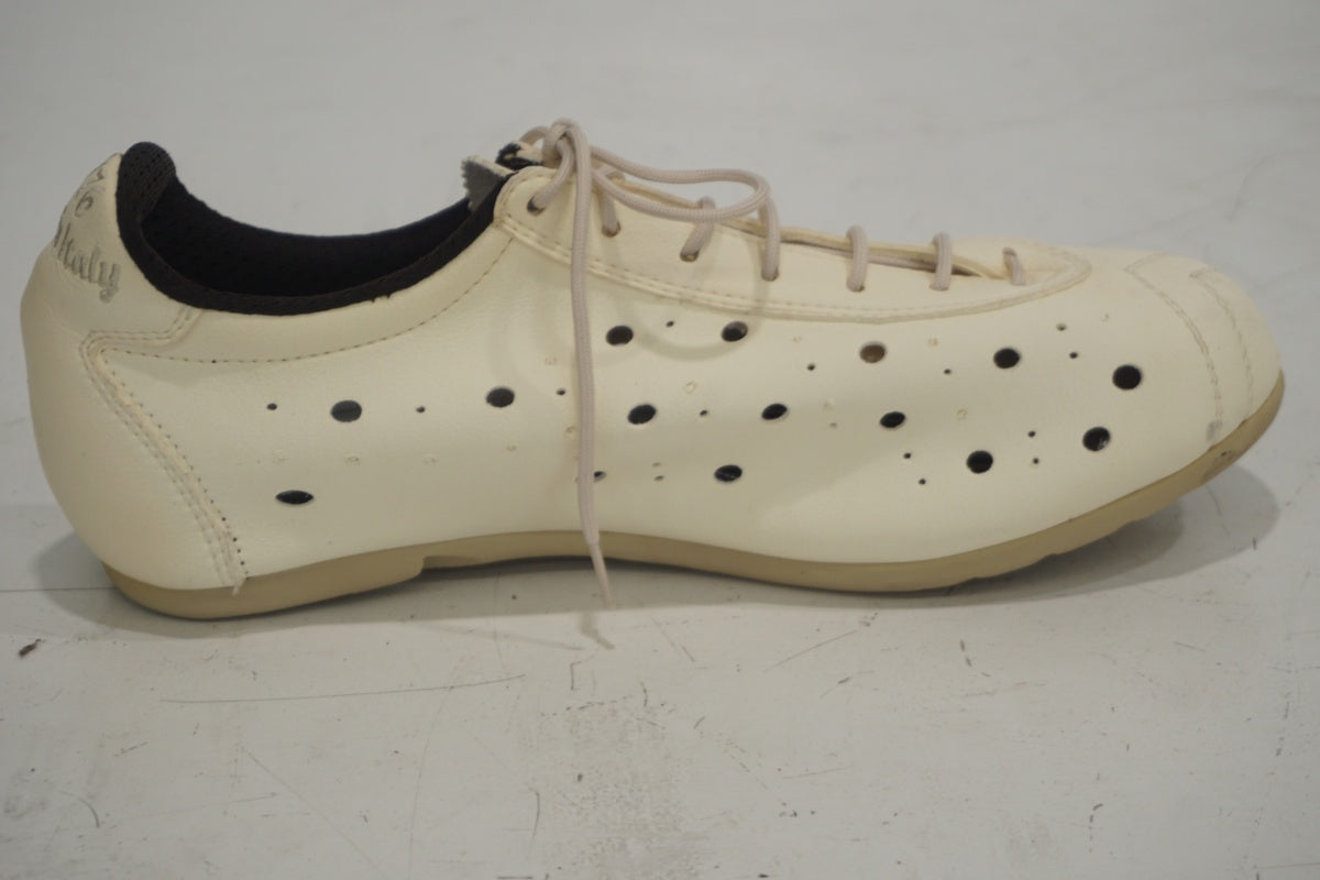 VITTORIA 「ビットリア」 1976 BIANCO LINE EU42サイズ シューズ  / 滋賀大津店