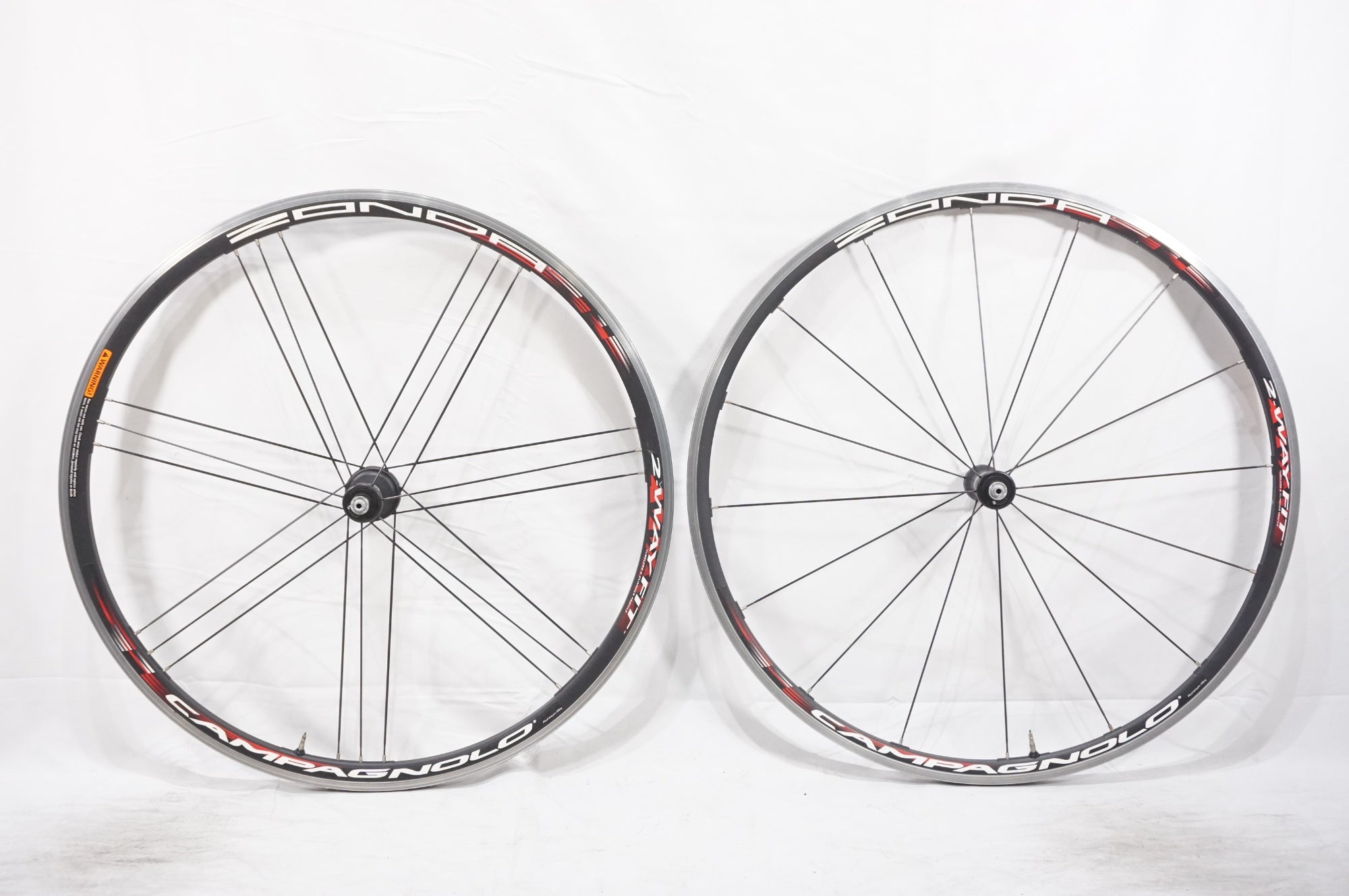 CAMPAGNOLO 「カンパニョーロ」 ZONDA 2WAY-FIT カンパフリー ホイールセット / AKIBA店