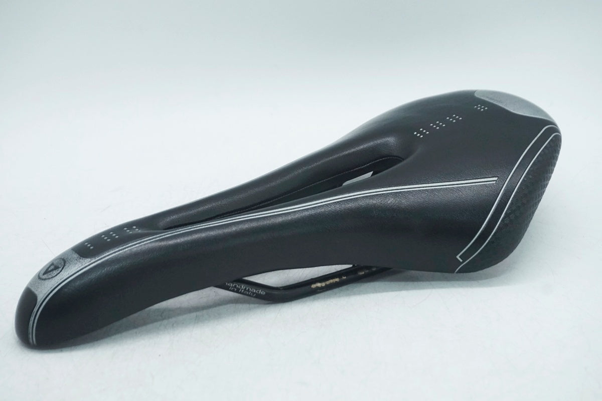 ASTUTE 「アスチュート」 PREAD サドル / 大阪門真店