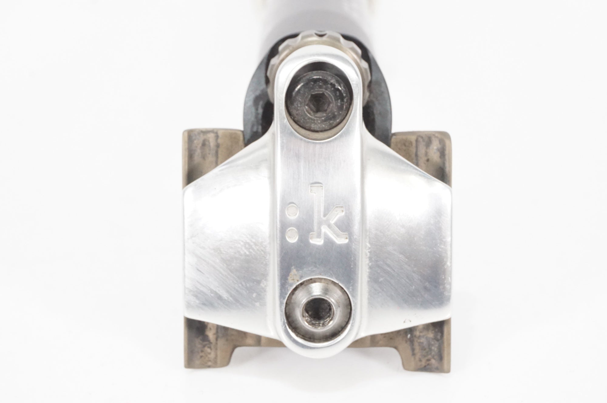 FIZIK 「フィジーク」 CYRANO φ27.2 270mm シートポスト / AKIBA店