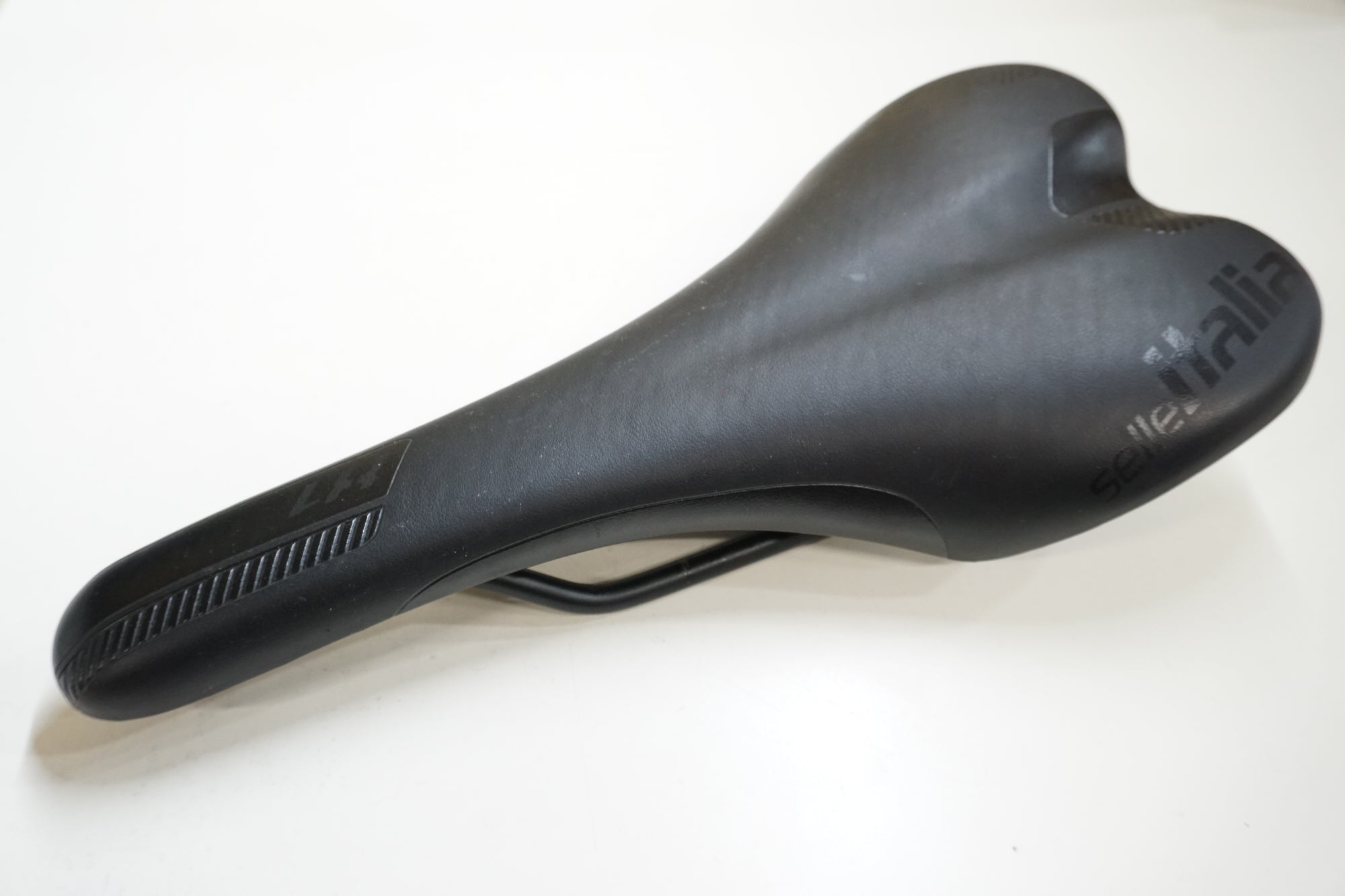 SELLE ITALIA 「セラ イタリア」 X1 サドル / 大宮店 ｜ バイチャリ