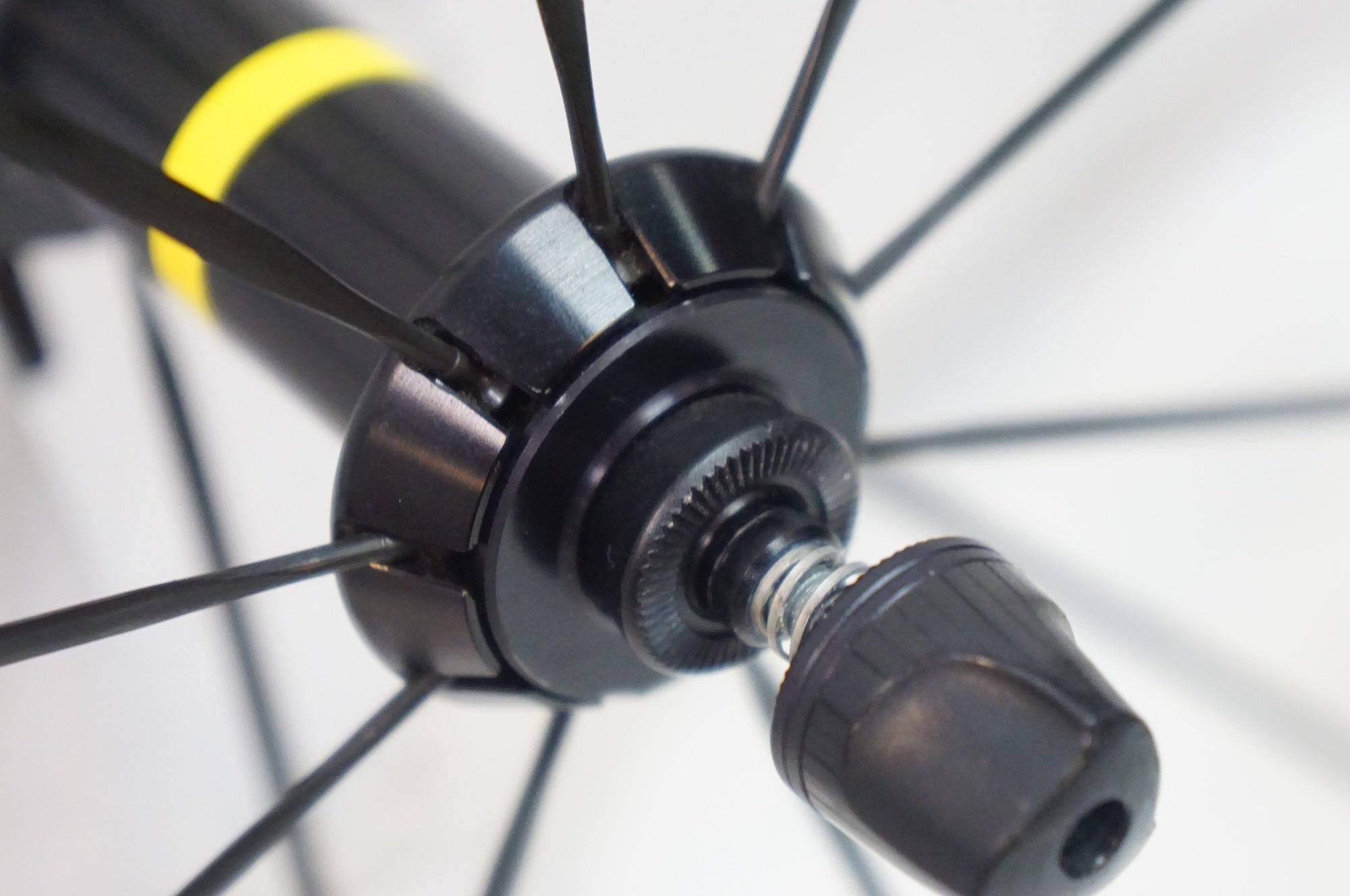 MAVIC 「マヴィック」 KSYRIUM PRO CARBON SL UST シマノ11/12速