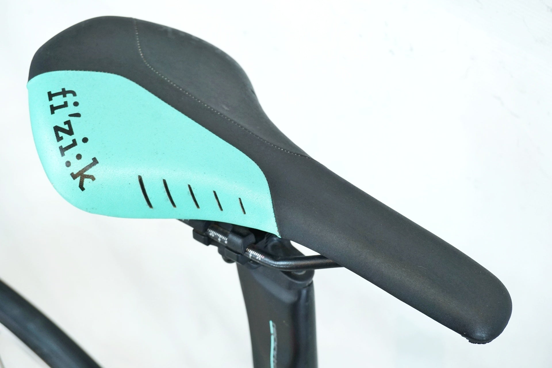 BIANCHI 「ビアンキ」 OLTRE XR3 2019年モデル ロードバイク / 有明ガーデン店