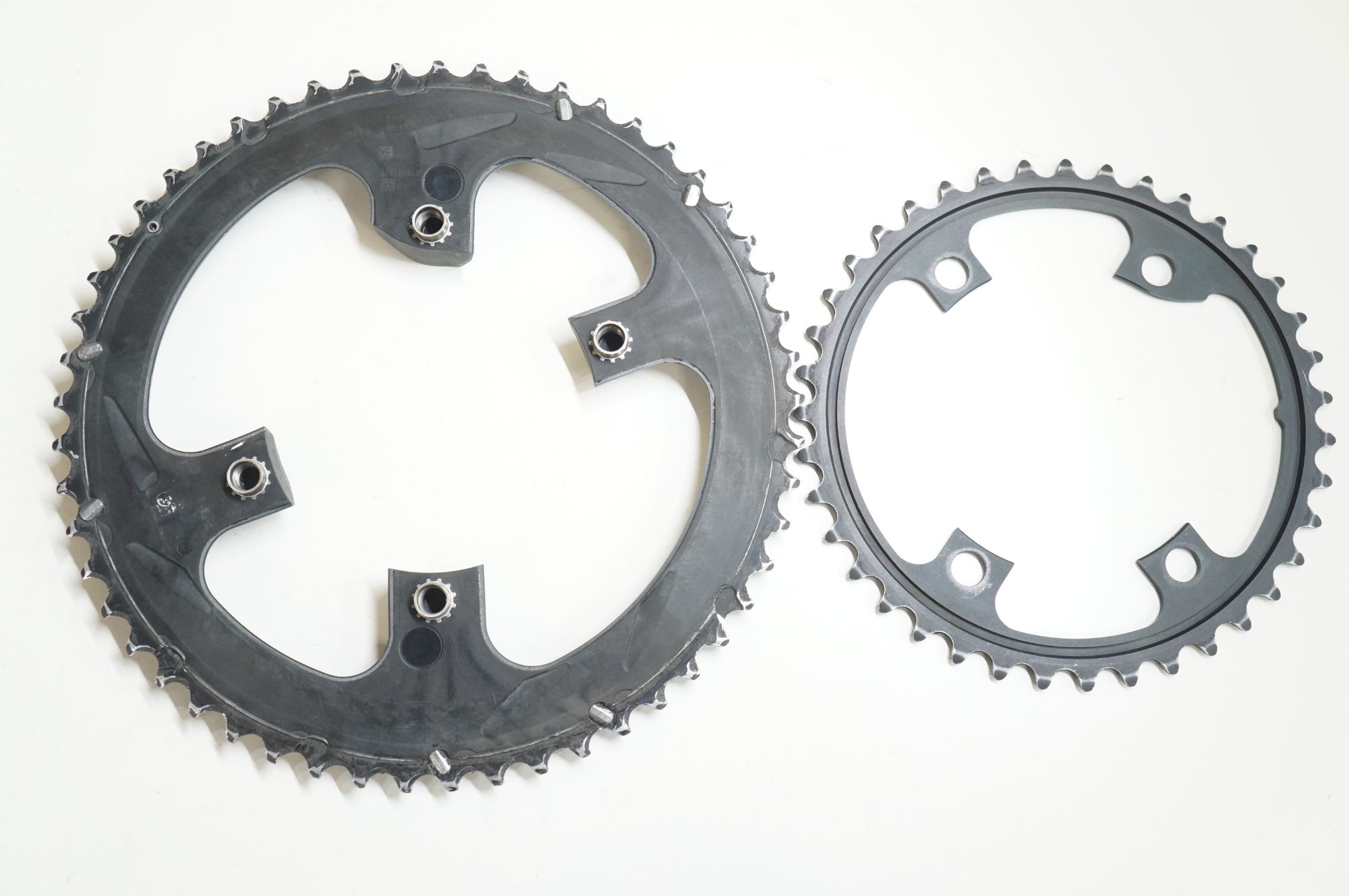 SHIMANO 「シマノ」 ULTEGRA FC-R8000 53-39T チェーンリングセット