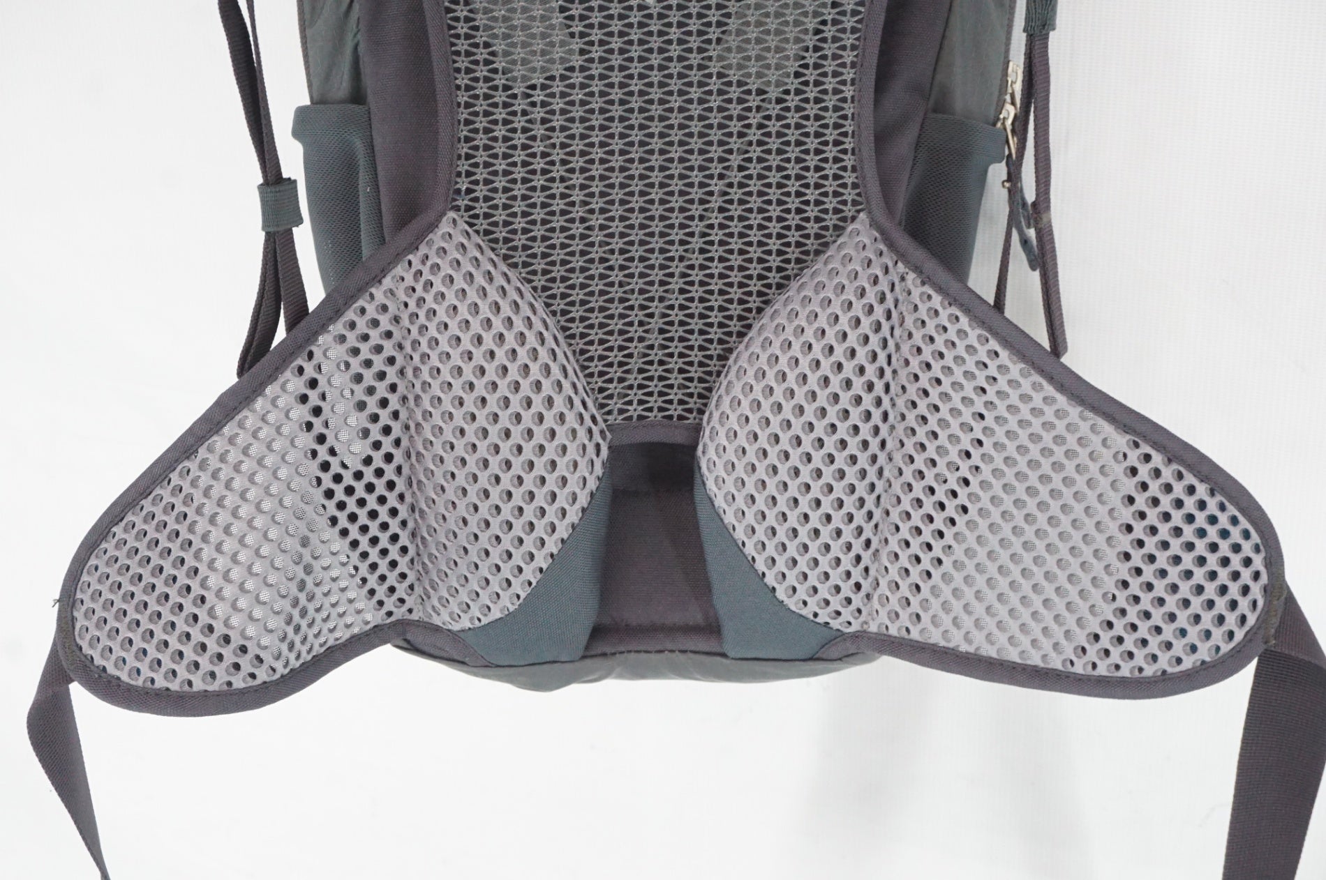 DEUTER 「ドイター」 RACE AIR 10 バックパック / 阪急塚口店