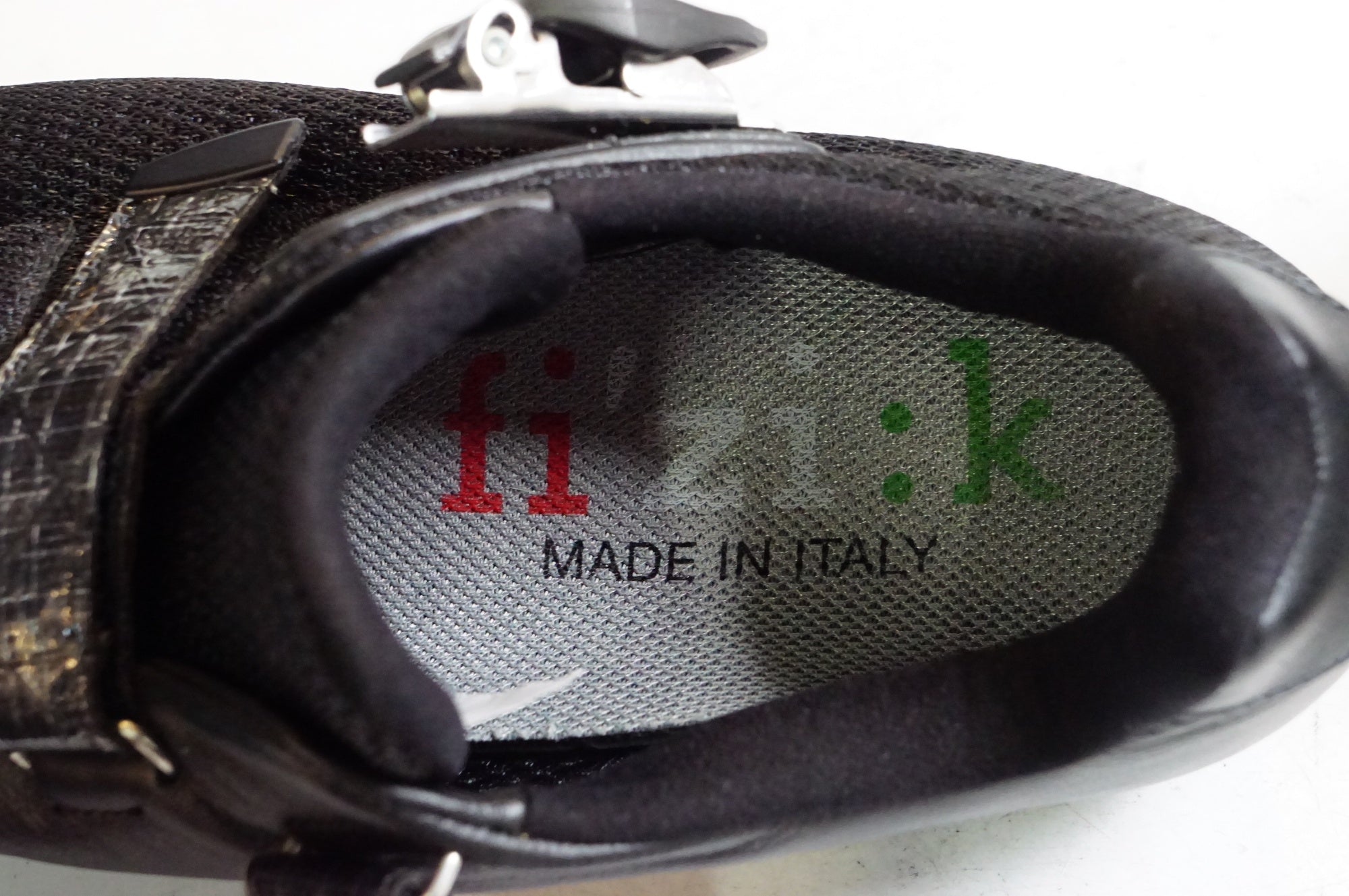 ビンディングシューズ fizik R3 DONNA 未使用 25cm FIZIK 「フィジーク」 R3 DONNA WOMEN'S-FIT 37サイズ(EU