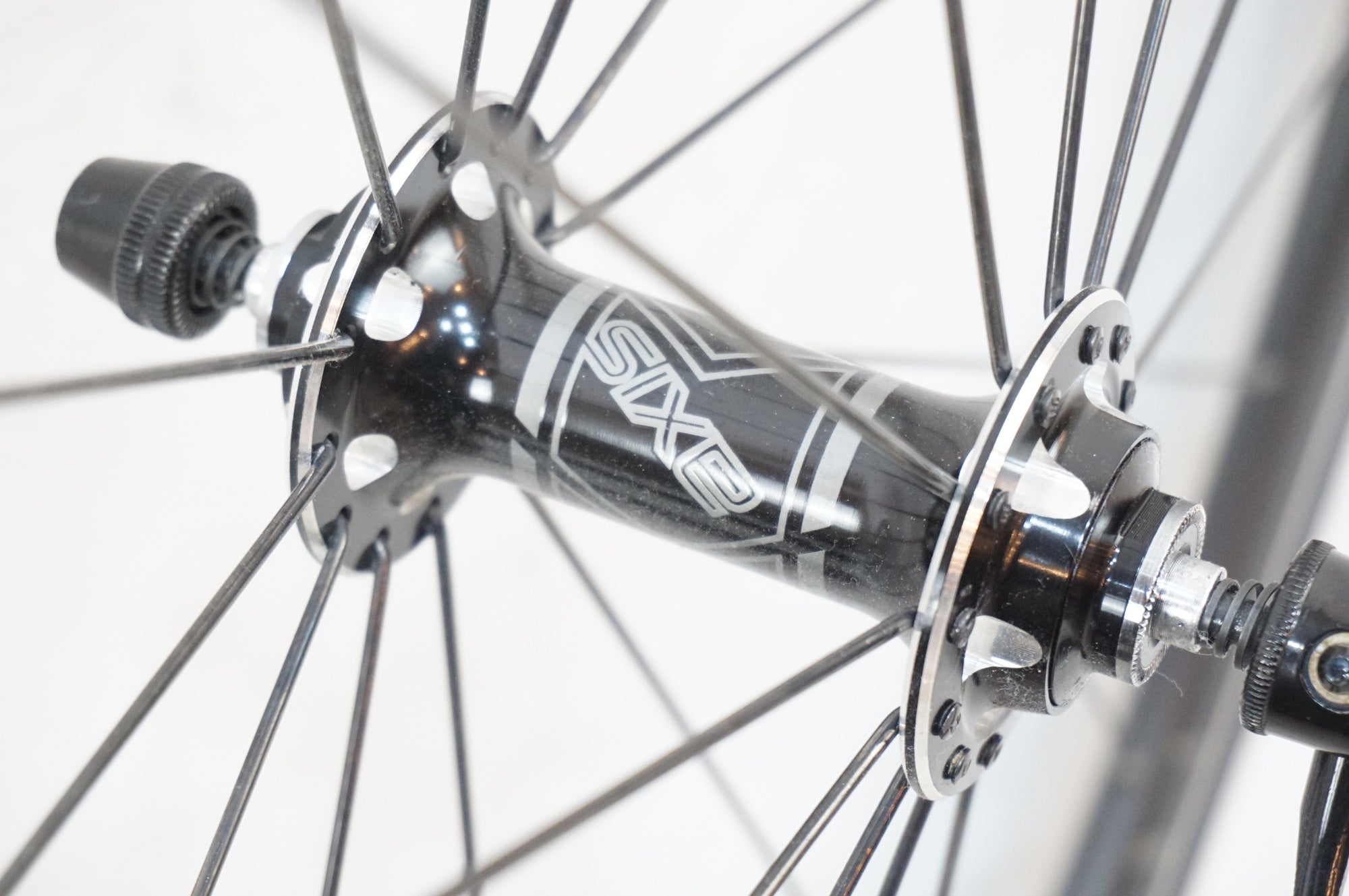 DT SWISS 「ディーティースイス」 3.0 SHIMANO 8-10s ホイールセット / 浦和ベース