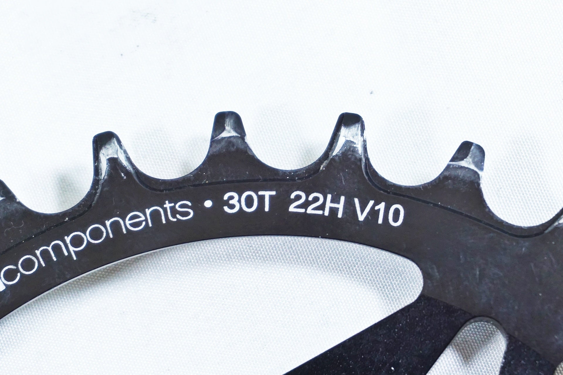 E-THIRTEEN 「イーサーティーン」 30T チェーンリング / 有明ガーデン店