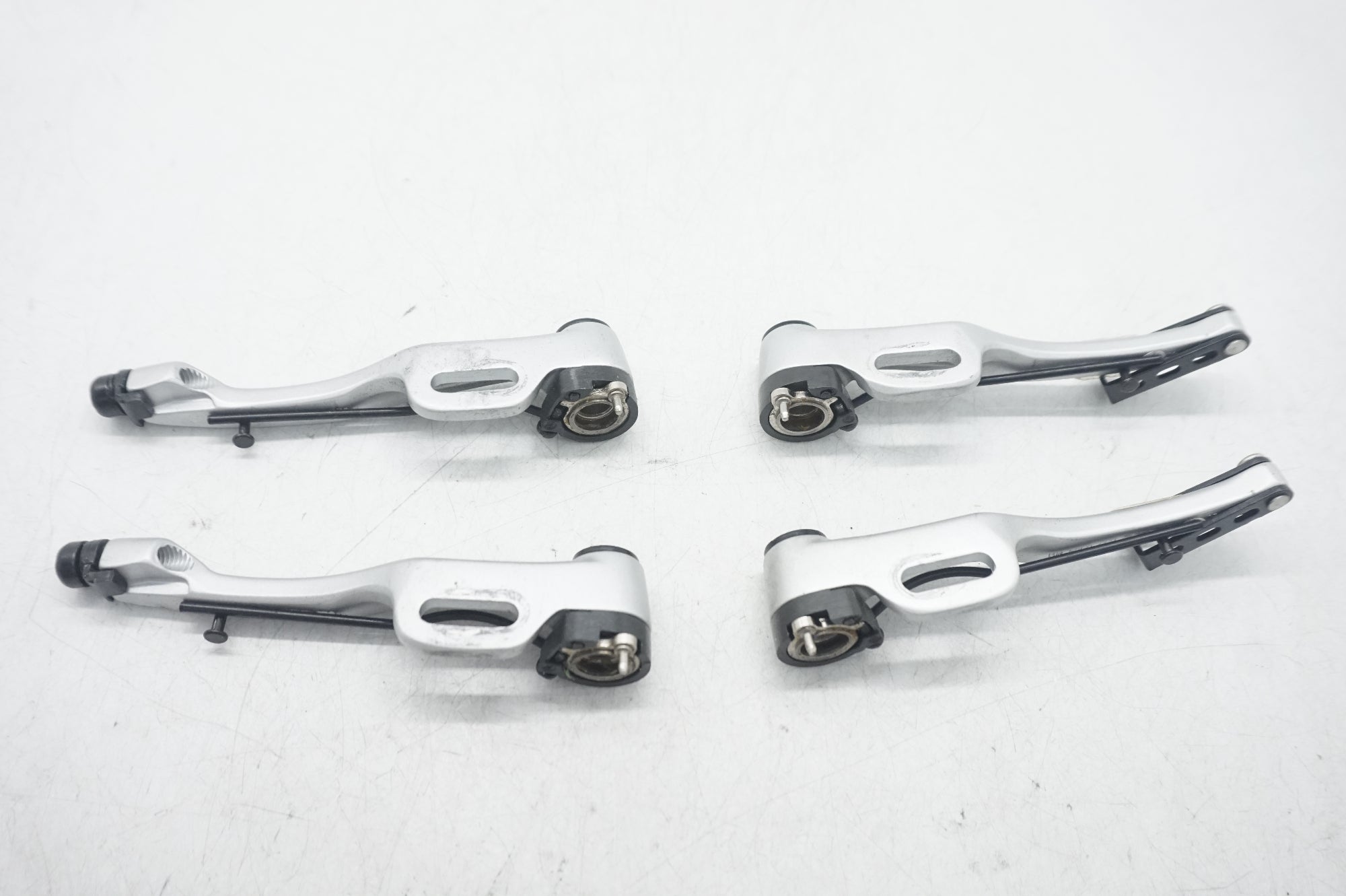 SHIMANO 「シマノ」 CAPREO BR-F800 Vブレーキセット / 大阪門真店