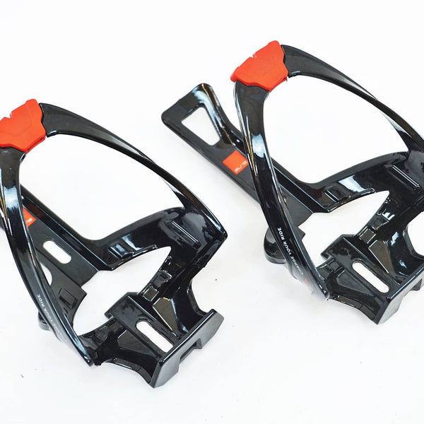 ELITE 「エリート」 CANNIBAL XC ボトルケージセット / 有明