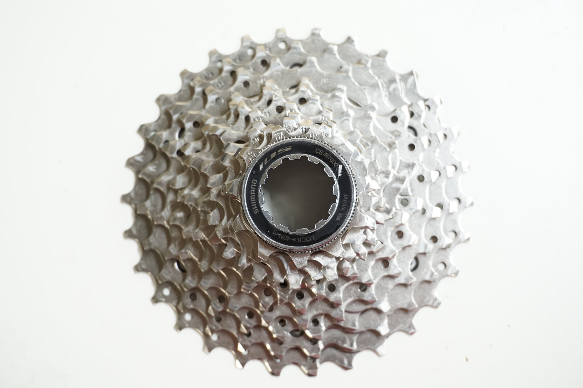 SHIMANO 「シマノ」 105 CS-R7000 11-30T スプロケット / 大宮店