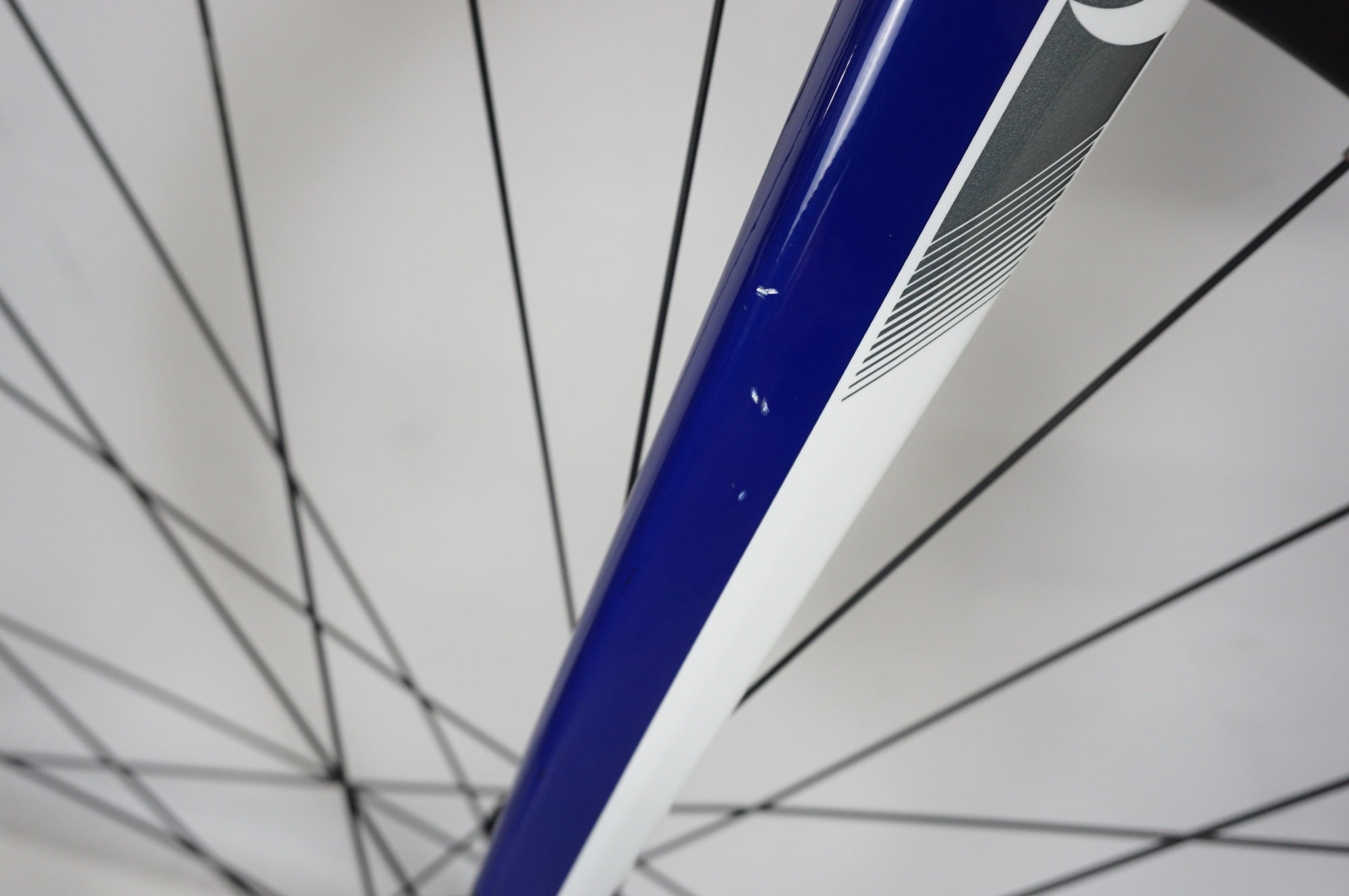 GIANT 「ジャイアント」 DEFY4 2015年モデル ロードバイク / 大宮店