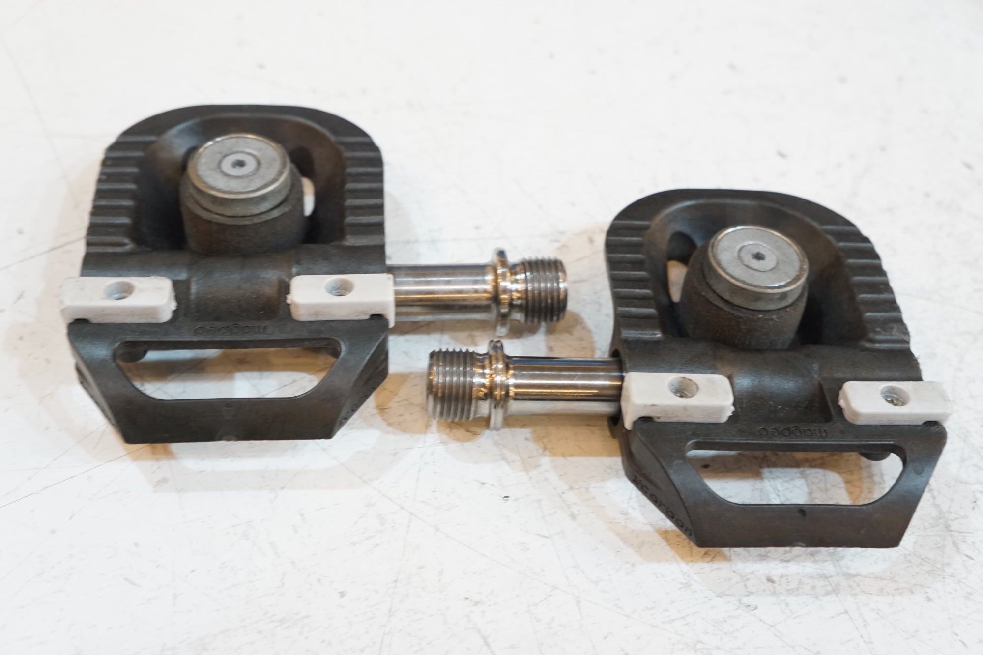 MAGPED 「マグペド」 GRAVEL X-CARBON ペダル / バイチャリ浦和ベース