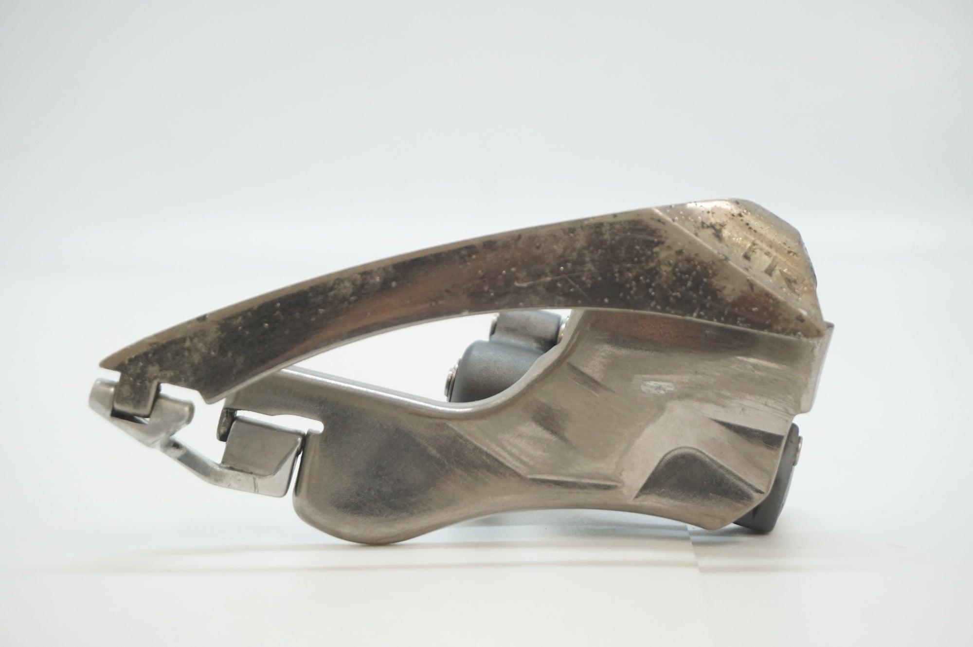 SHIMANO 「シマノ」 XTR FD-M950 フロントディレイラー / 福岡店