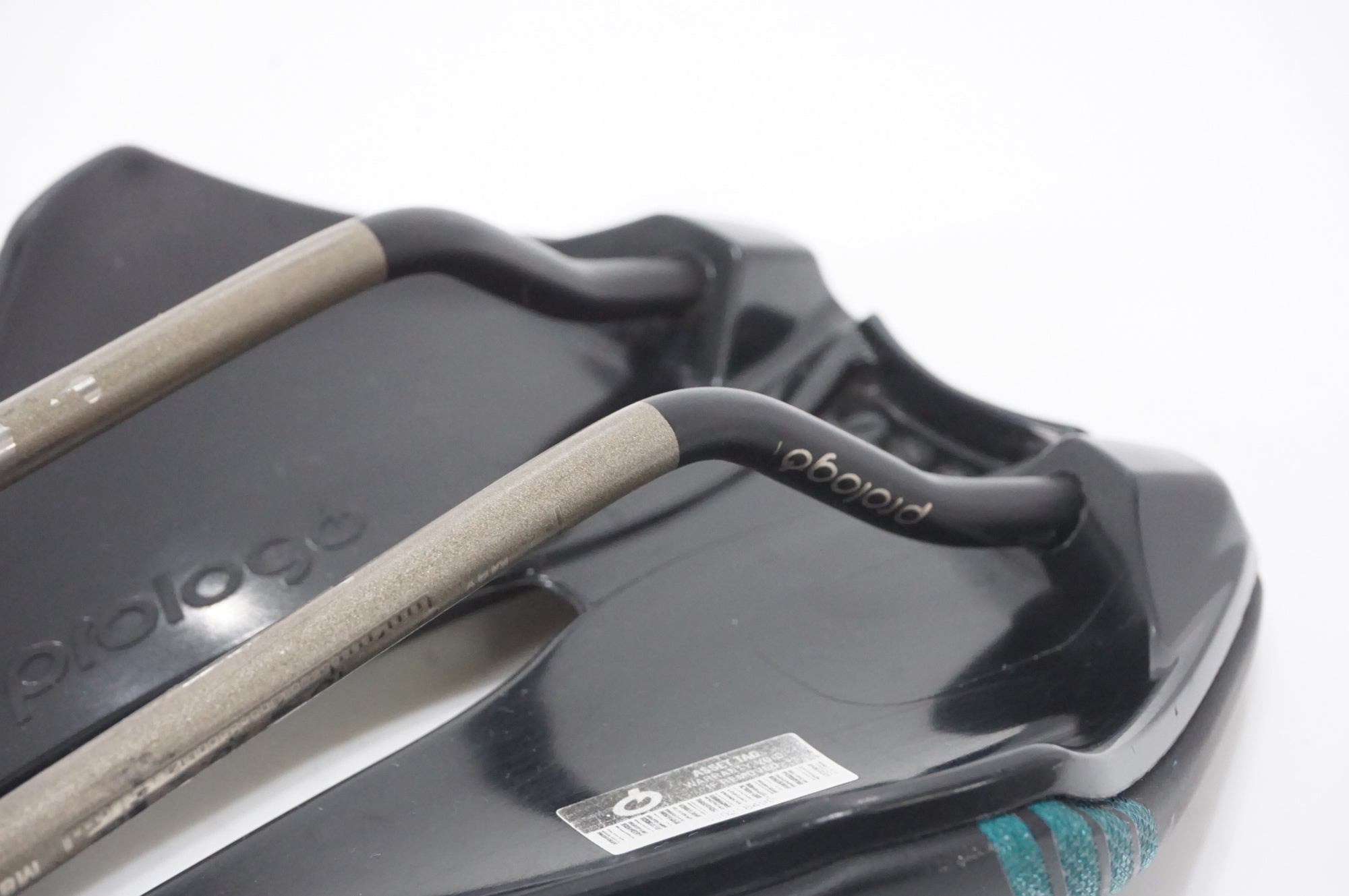 PROLOGO 「プロロゴ」 DIMENTION NDR サドル / AKIBA店