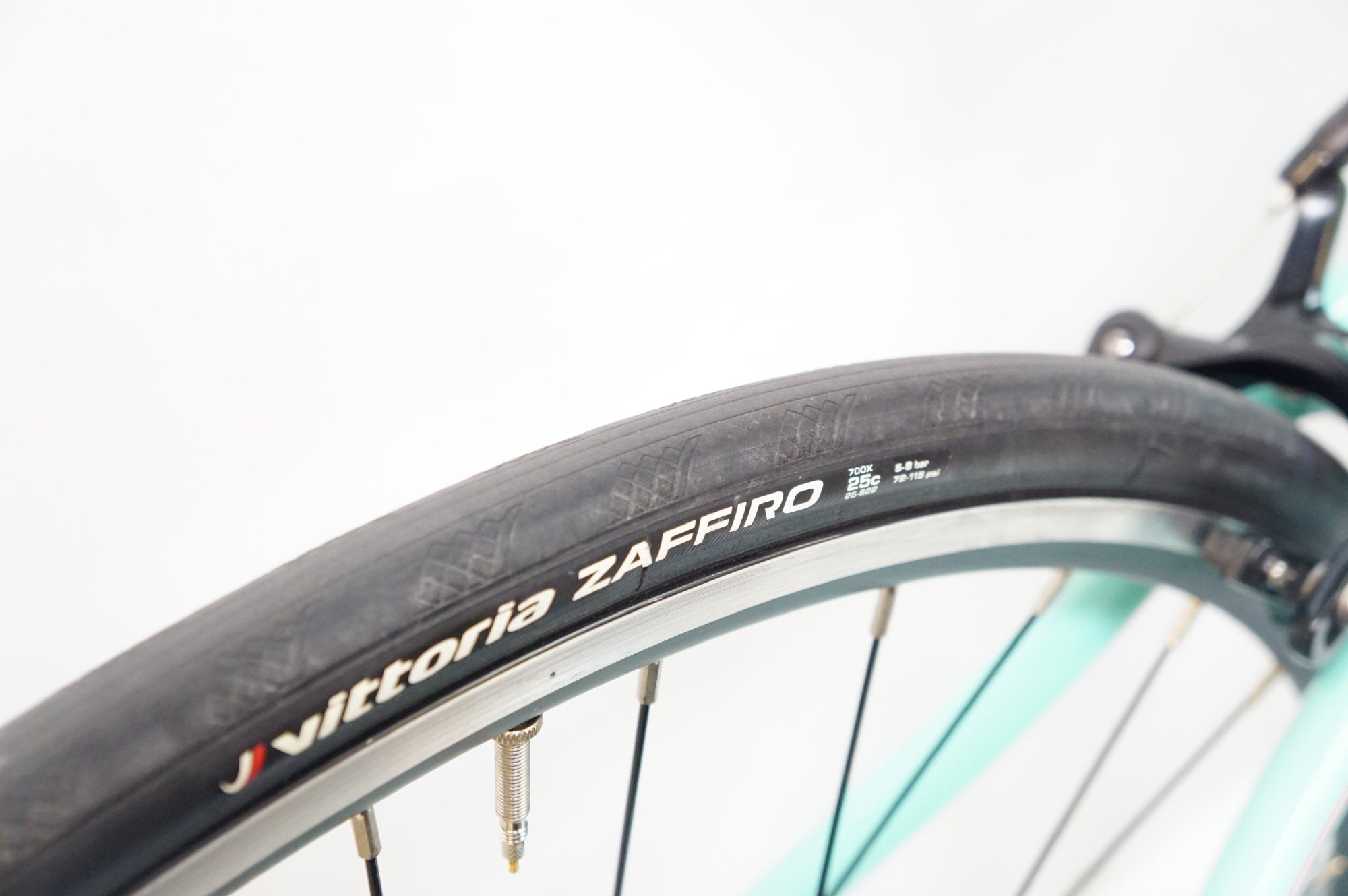 BIANCHI 「ビアンキ」 BERGAMO SORA 2025年モデル ロードバイク / 熊谷