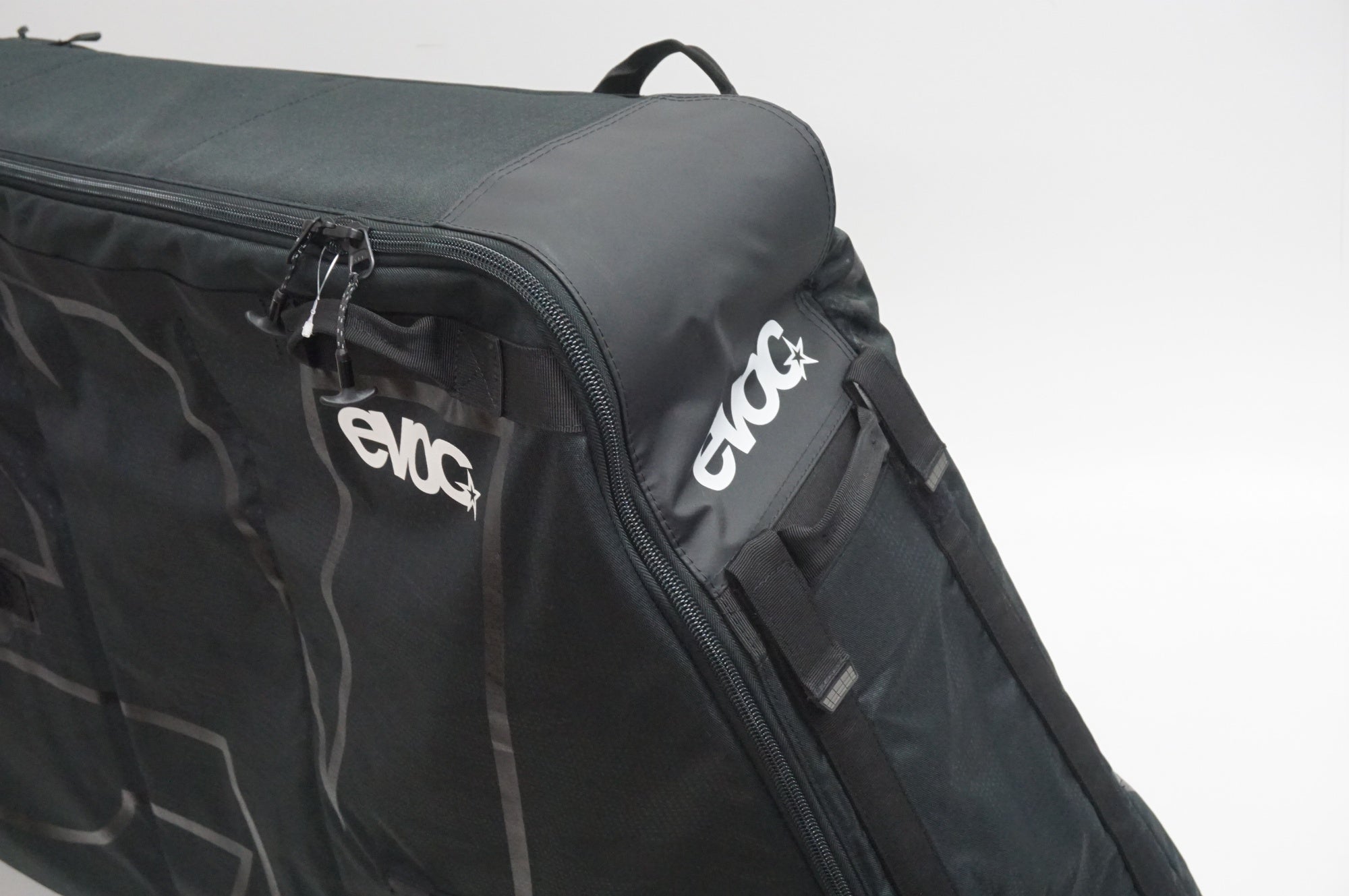 EVOC 「イーボック」 TRAVEL BAG PRO トラベルバッグ / 福岡店