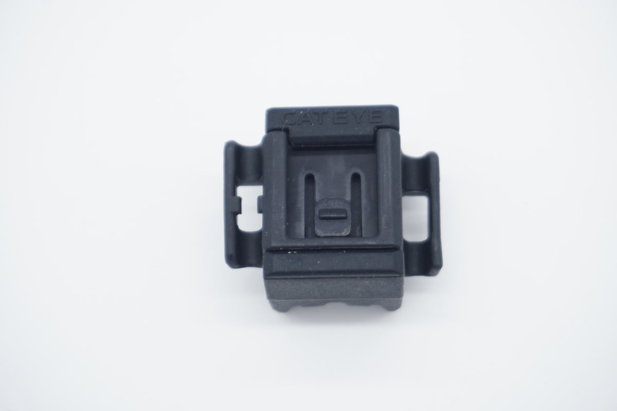 CATEYE 「キャットアイ」 TL-AU800 リアライト / 京都八幡店