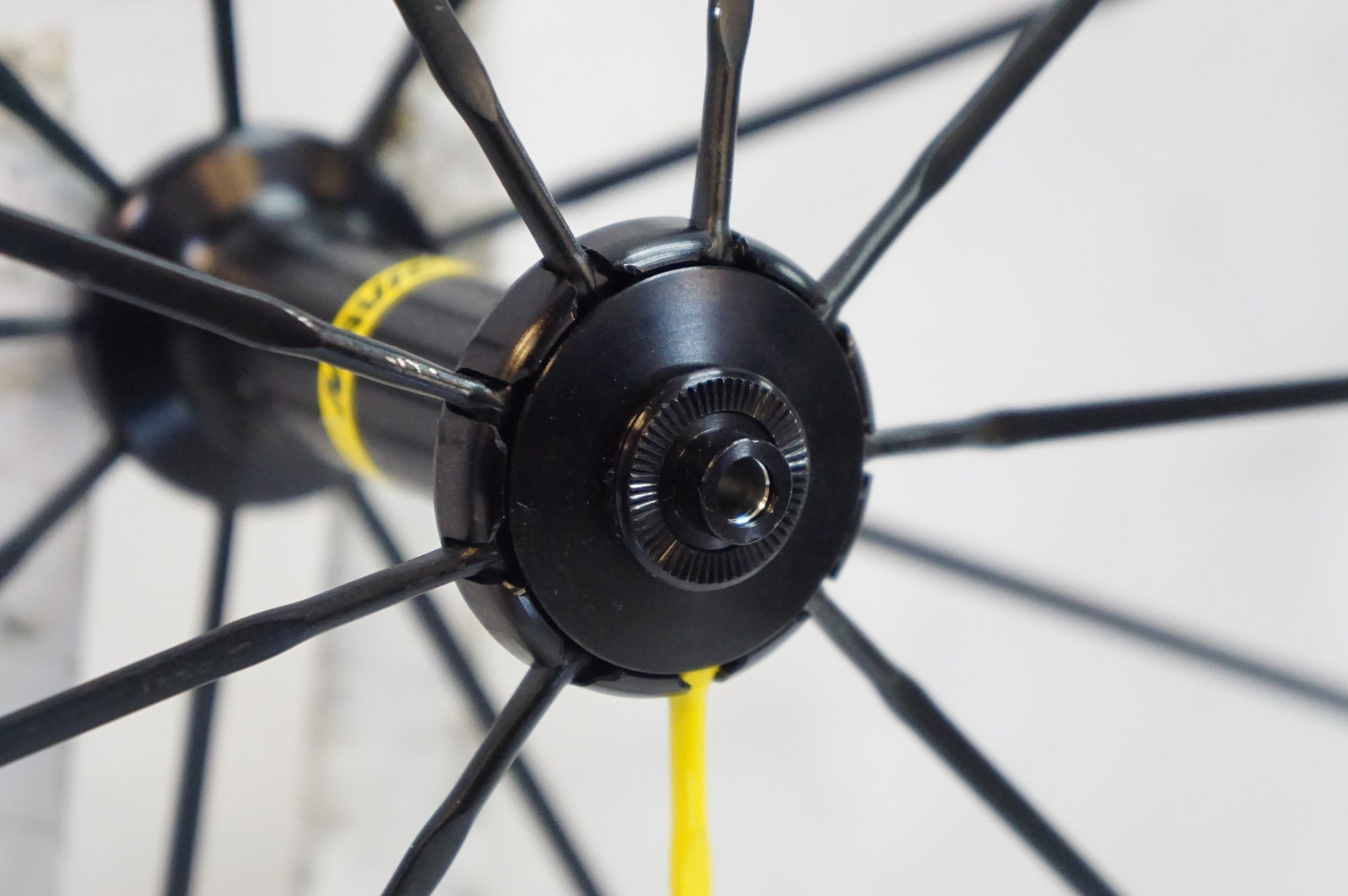 MAVIC 「マヴィック」 KSYRIUM PRO UST シマノ 11/12速 ホイールセット