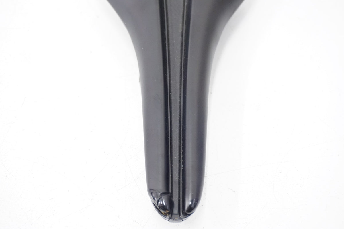 FIZIK「フィジーク」 ARIONE R1 VERSUS EVO カーボンレール サドル