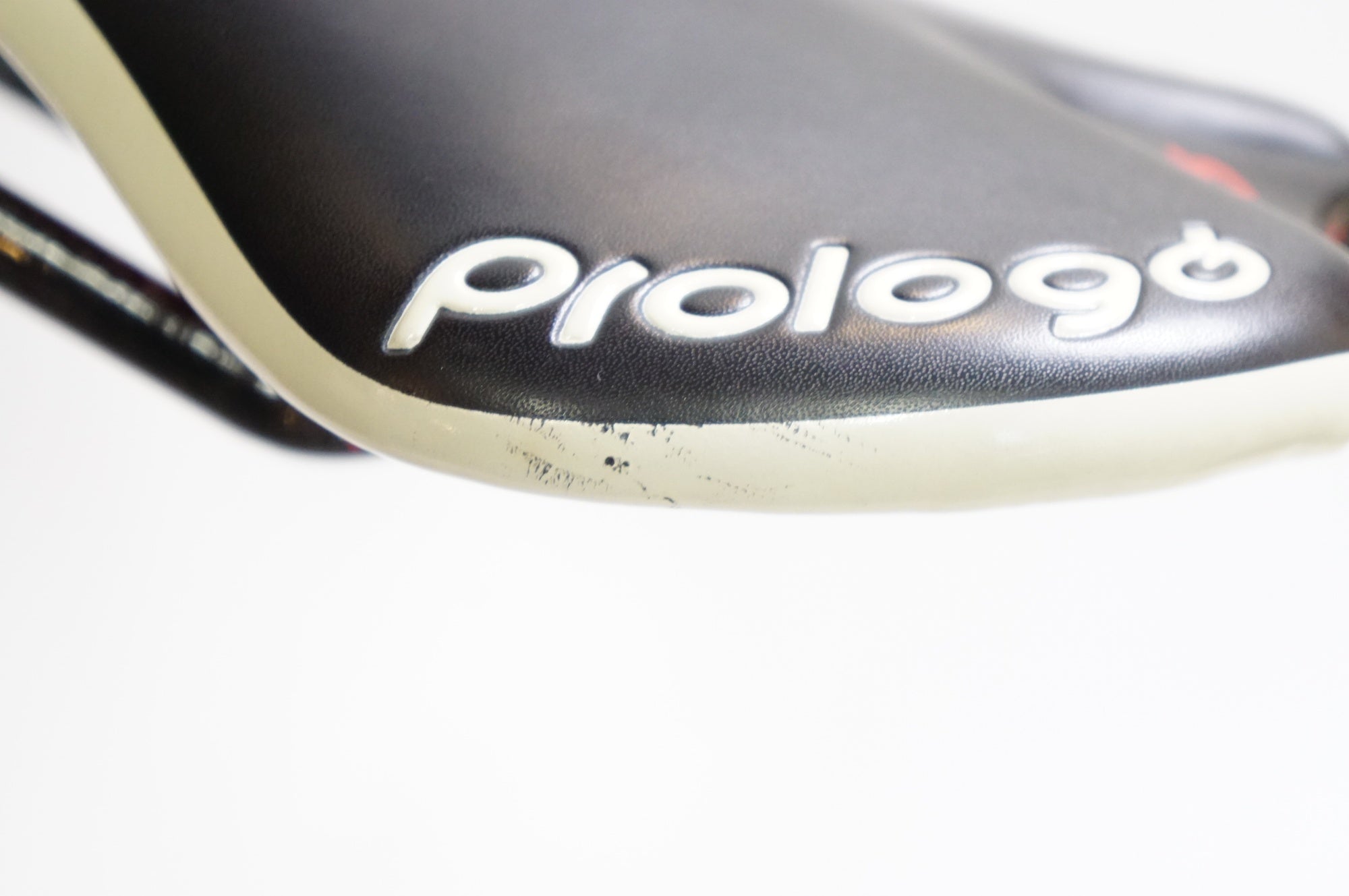 PROLOGO 「プロロゴ」 NAGO EVO TRI 40 NACK サドル / 熊谷本店